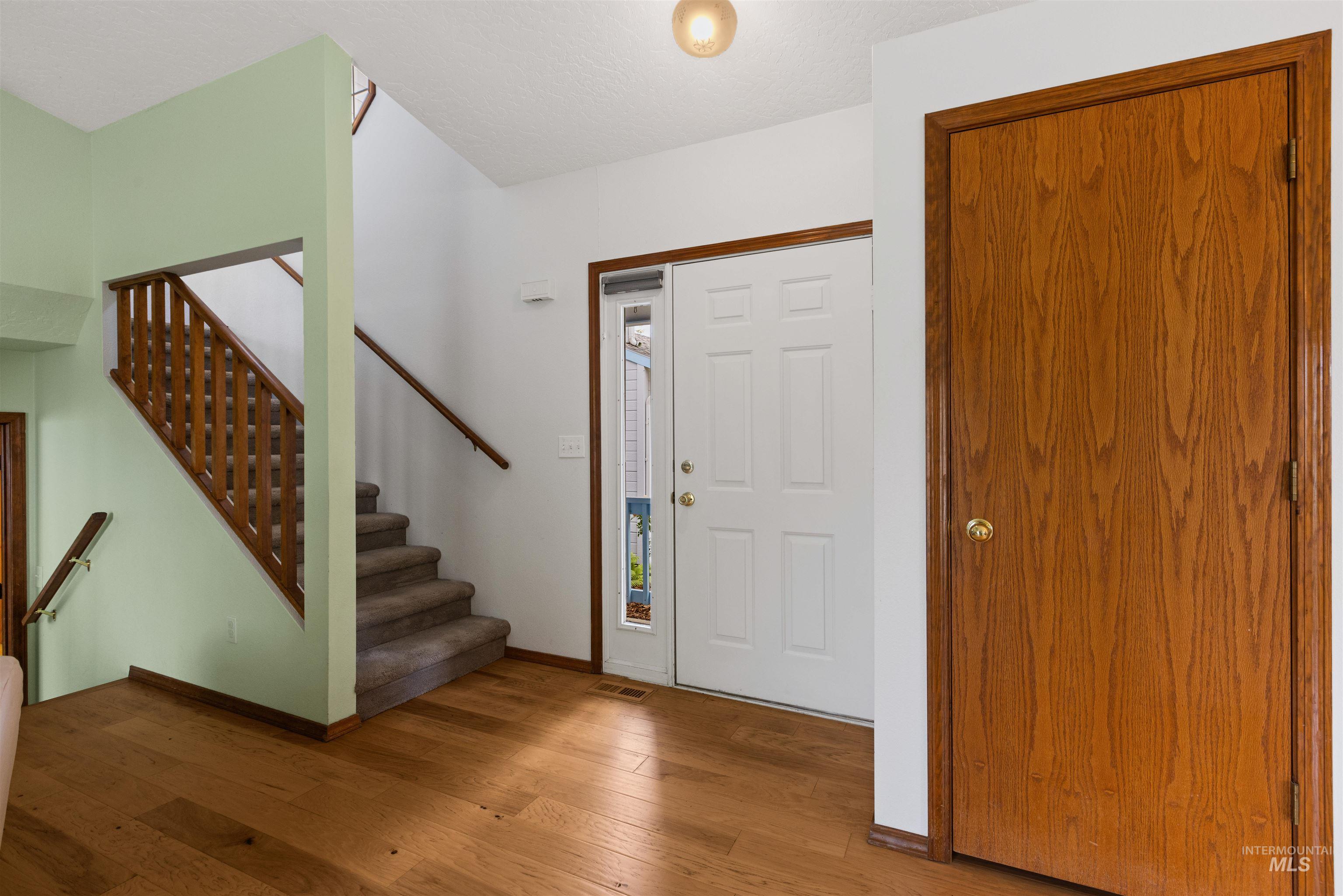 2920 Myrtlewood Way, Nampa, Idaho 83686, 4 Bedrooms, 3 Bathrooms, Residential For Sale, Price $430,000, 98990962