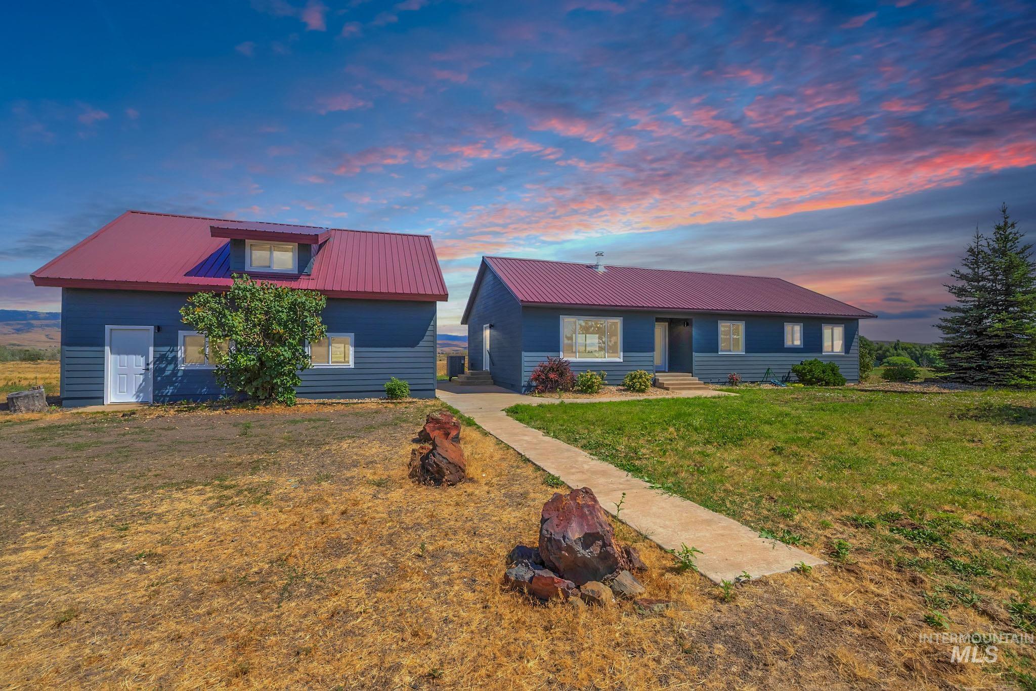 1070 W Indian Valley Rd, Indian Valley, Idaho 83632, 4 Bedrooms, 3 Bathrooms, Residential For Sale, Price $549,000, 98990963