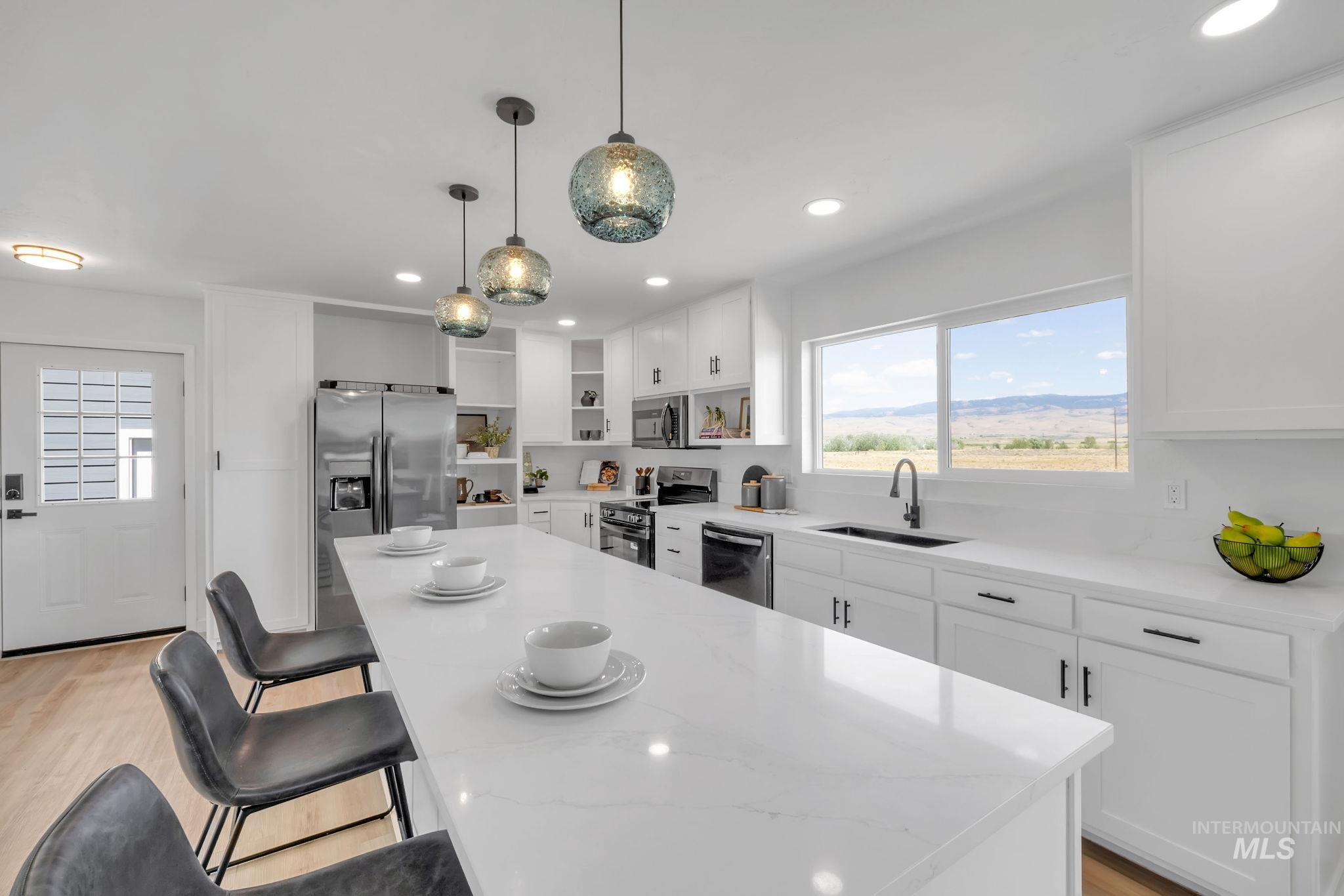 1070 W Indian Valley Rd, Indian Valley, Idaho 83632, 4 Bedrooms, 3 Bathrooms, Residential For Sale, Price $549,000, 98990963