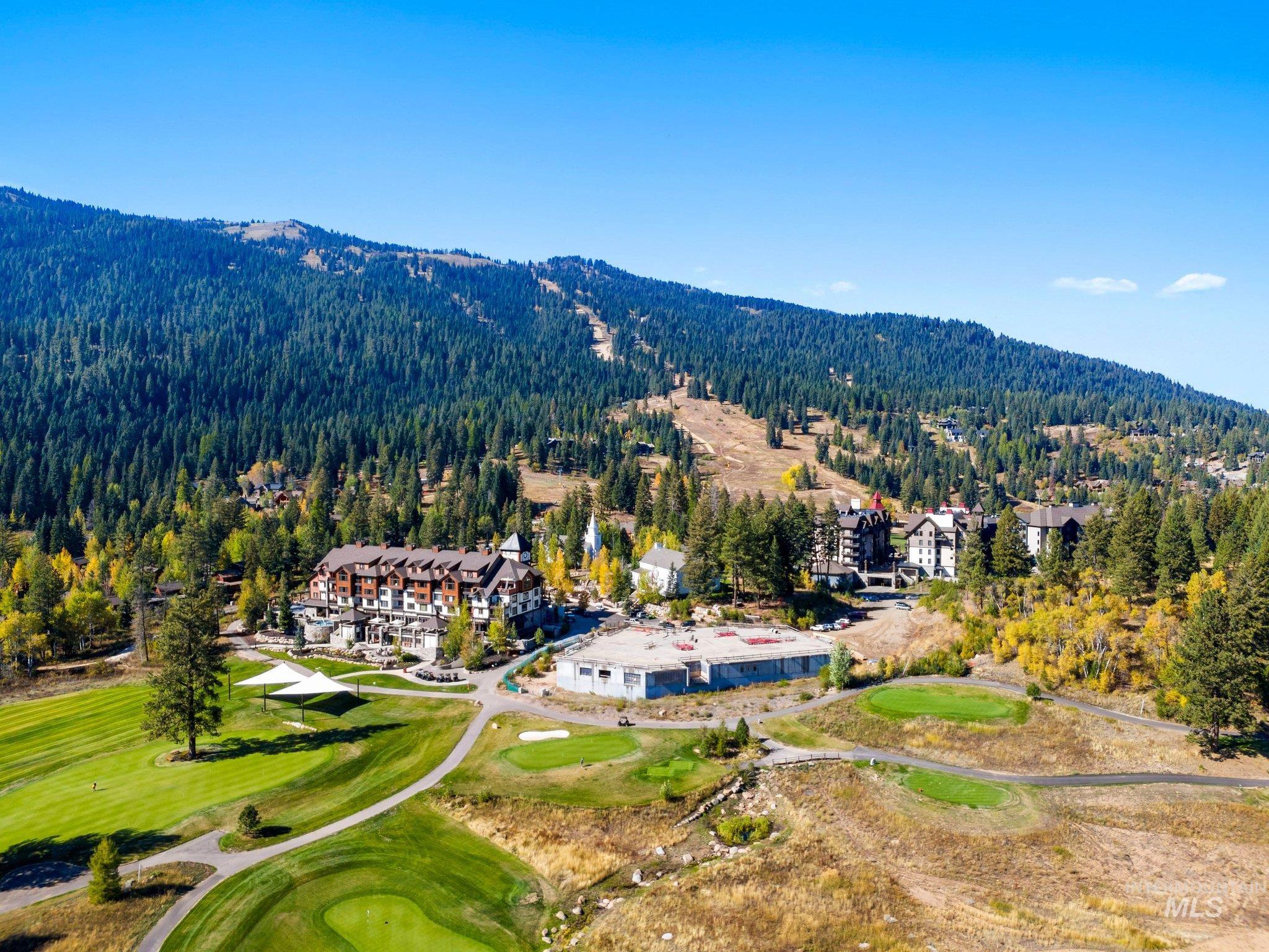 2067 West Mountain Road, Donnelly, Idaho 83615, 4 Bedrooms, 4.5 Bathrooms, Residential For Sale, Price $5,556,000,MLS 98990964
