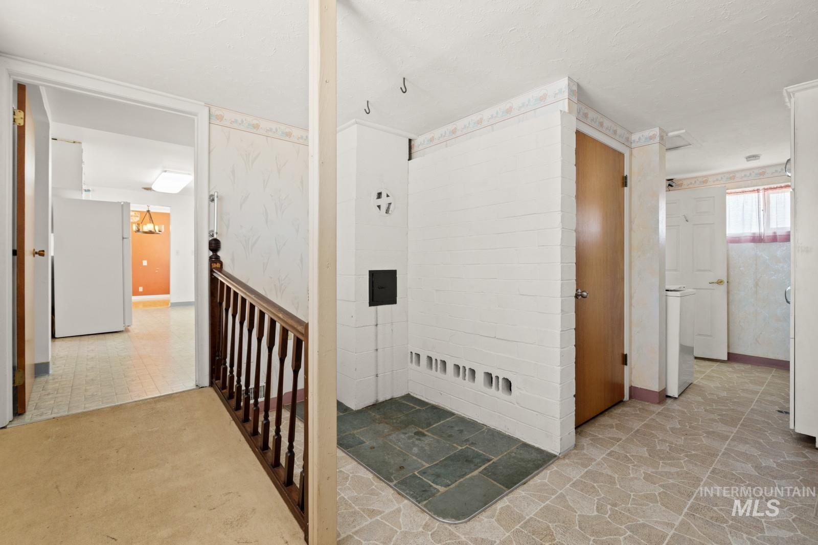 1876 6th Ave, Clarkston, Washington 99403, 2 Bedrooms, 2 Bathrooms, Residential For Sale, Price $385,000, 98990969
