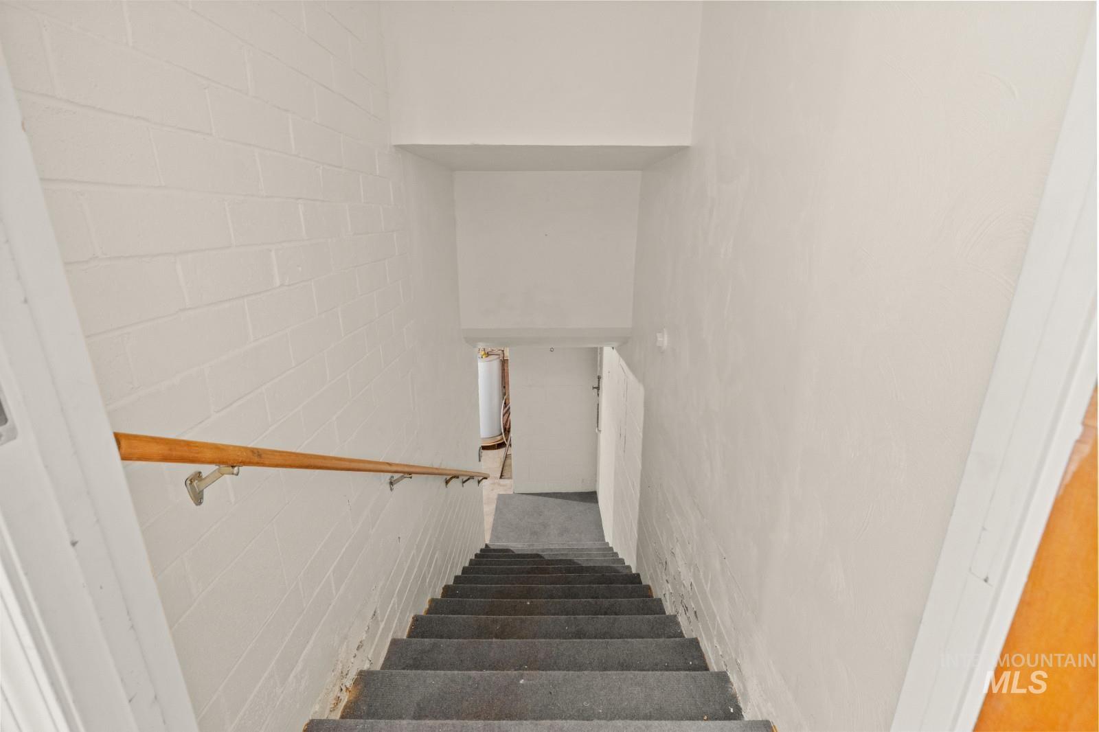1876 6th Ave, Clarkston, Washington 99403, 2 Bedrooms, 2 Bathrooms, Residential For Sale, Price $385,000, 98990969