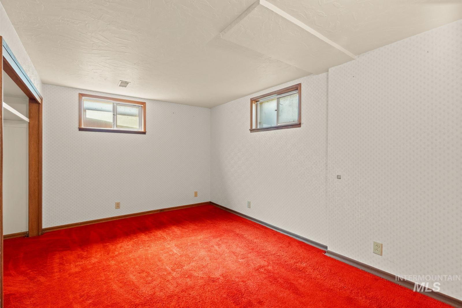 1876 6th Ave, Clarkston, Washington 99403, 2 Bedrooms, 2 Bathrooms, Residential For Sale, Price $385,000, 98990969