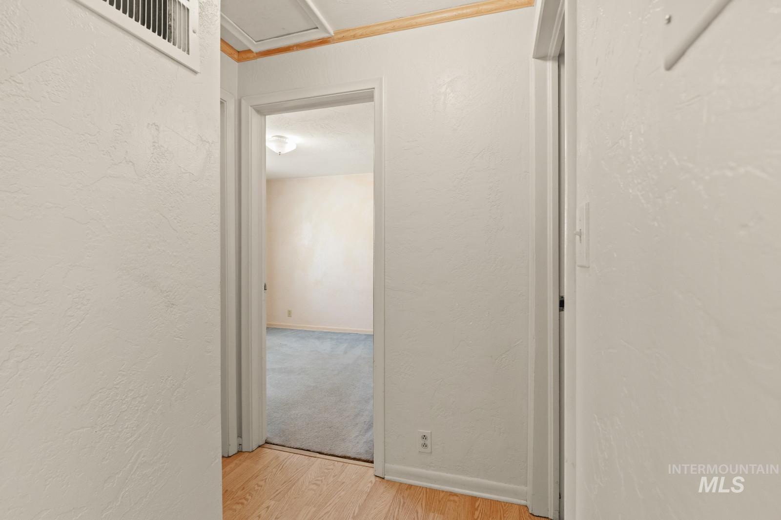 1876 6th Ave, Clarkston, Washington 99403, 2 Bedrooms, 2 Bathrooms, Residential For Sale, Price $385,000, 98990969
