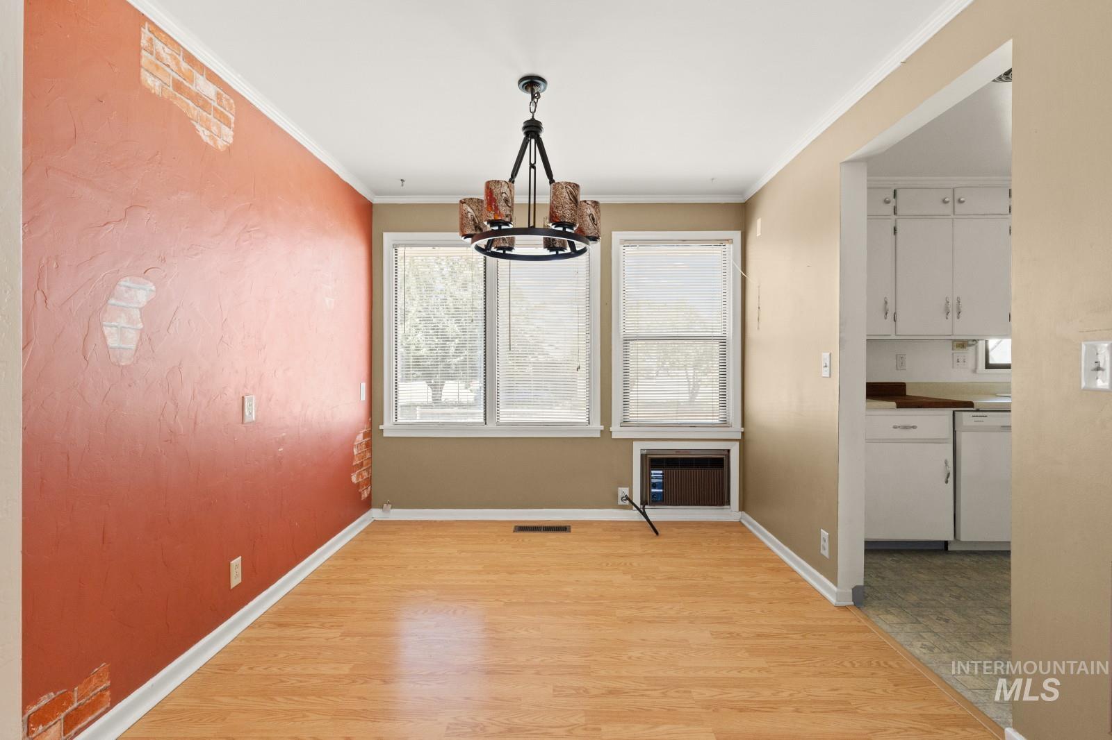 1876 6th Ave, Clarkston, Washington 99403, 2 Bedrooms, 2 Bathrooms, Residential For Sale, Price $385,000, 98990969