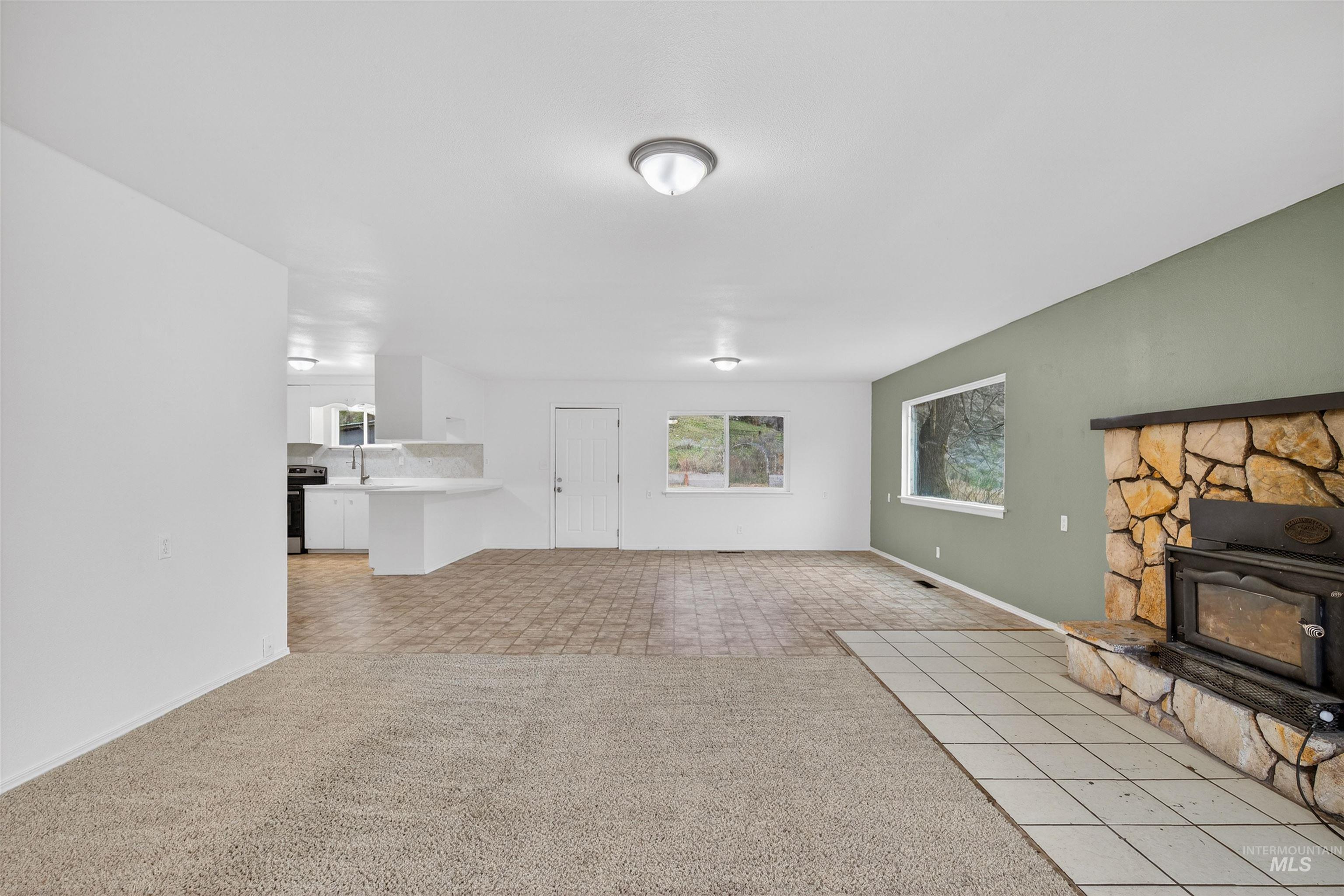 8049 Asotin Creek Road, Asotin, Washington 99402, 3 Bedrooms, 2 Bathrooms, Residential For Sale, Price $459,900,MLS 98990970