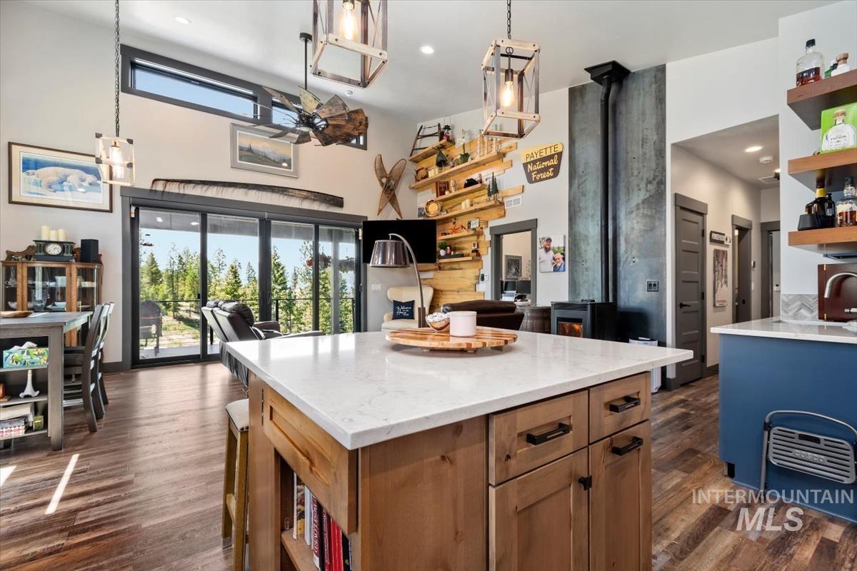 35 San Ignacio Way, Cascade, Idaho 83611, 4 Bedrooms, 2.5 Bathrooms, Residential For Sale, Price $975,000,MLS 98990971