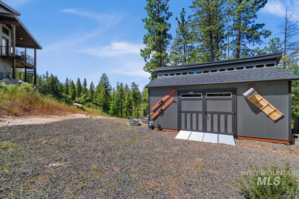 35 San Ignacio Way, Cascade, Idaho 83611, 4 Bedrooms, 2.5 Bathrooms, Residential For Sale, Price $975,000,MLS 98990971