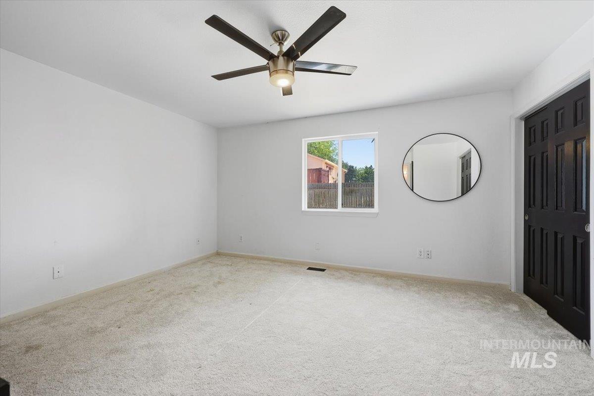 107 Sunridge Dr, Caldwell, Idaho 83605, 3 Bedrooms, 2 Bathrooms, Residential For Sale, Price $350,000, 98990972