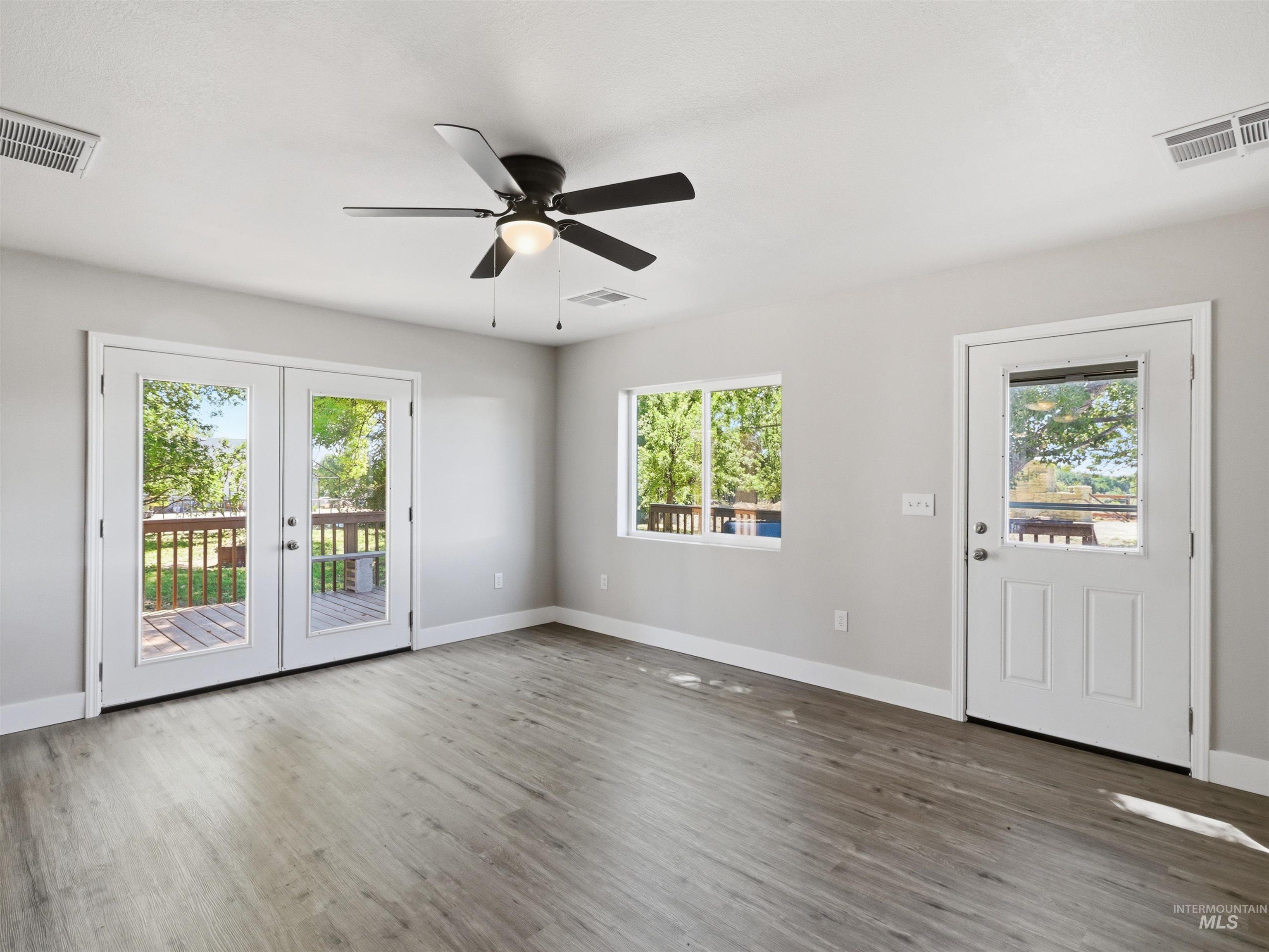 79 N Robinson Rd, Nampa, Idaho 83687, 4 Bedrooms, 2 Bathrooms, Residential For Sale, Price $1,400,000, 98990973