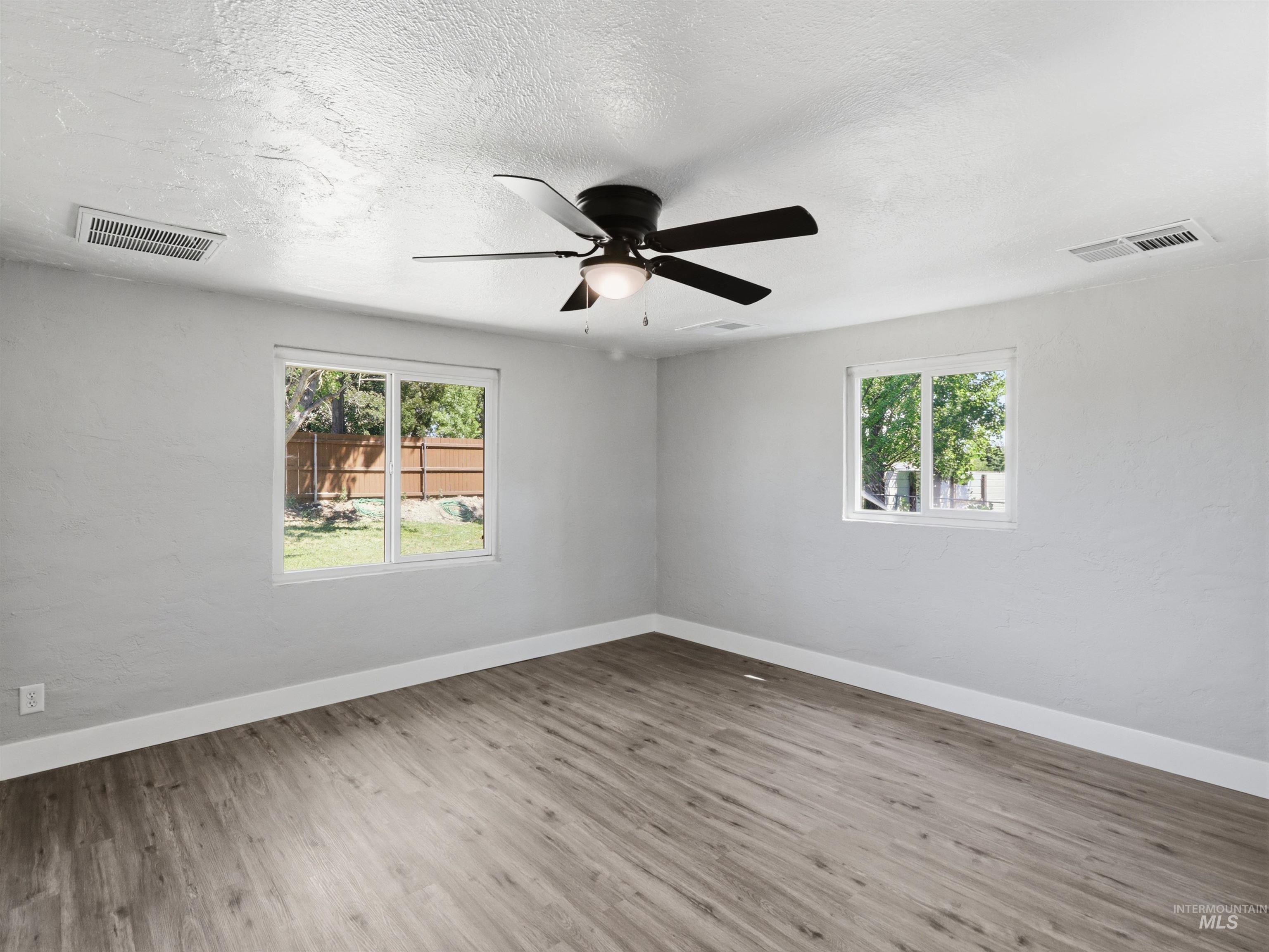 79 N Robinson Rd, Nampa, Idaho 83687, 4 Bedrooms, 2 Bathrooms, Residential For Sale, Price $1,400,000, 98990973