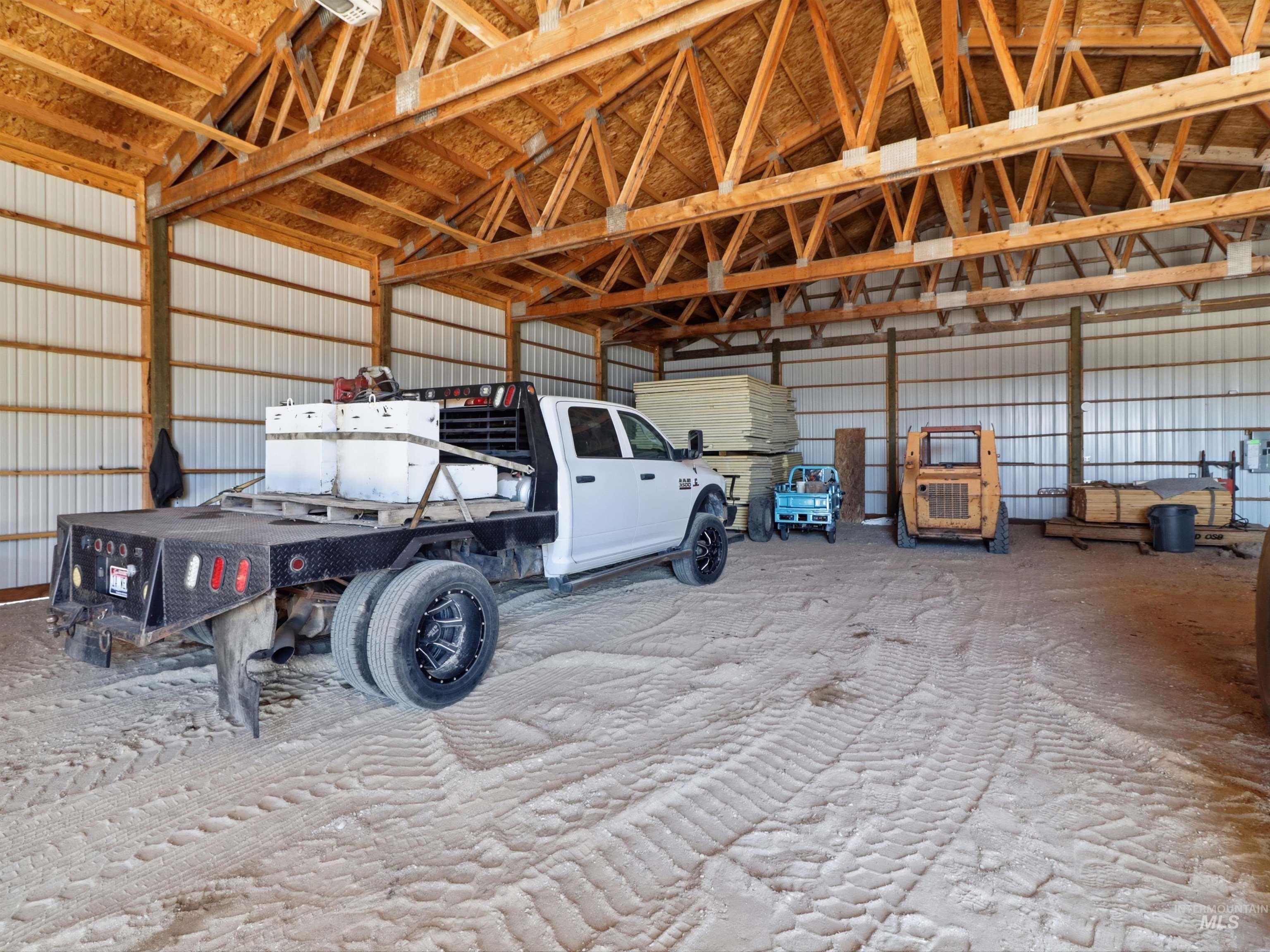 79 N Robinson Rd, Nampa, Idaho 83687, 4 Bedrooms, 2 Bathrooms, Residential For Sale, Price $1,400,000, 98990973