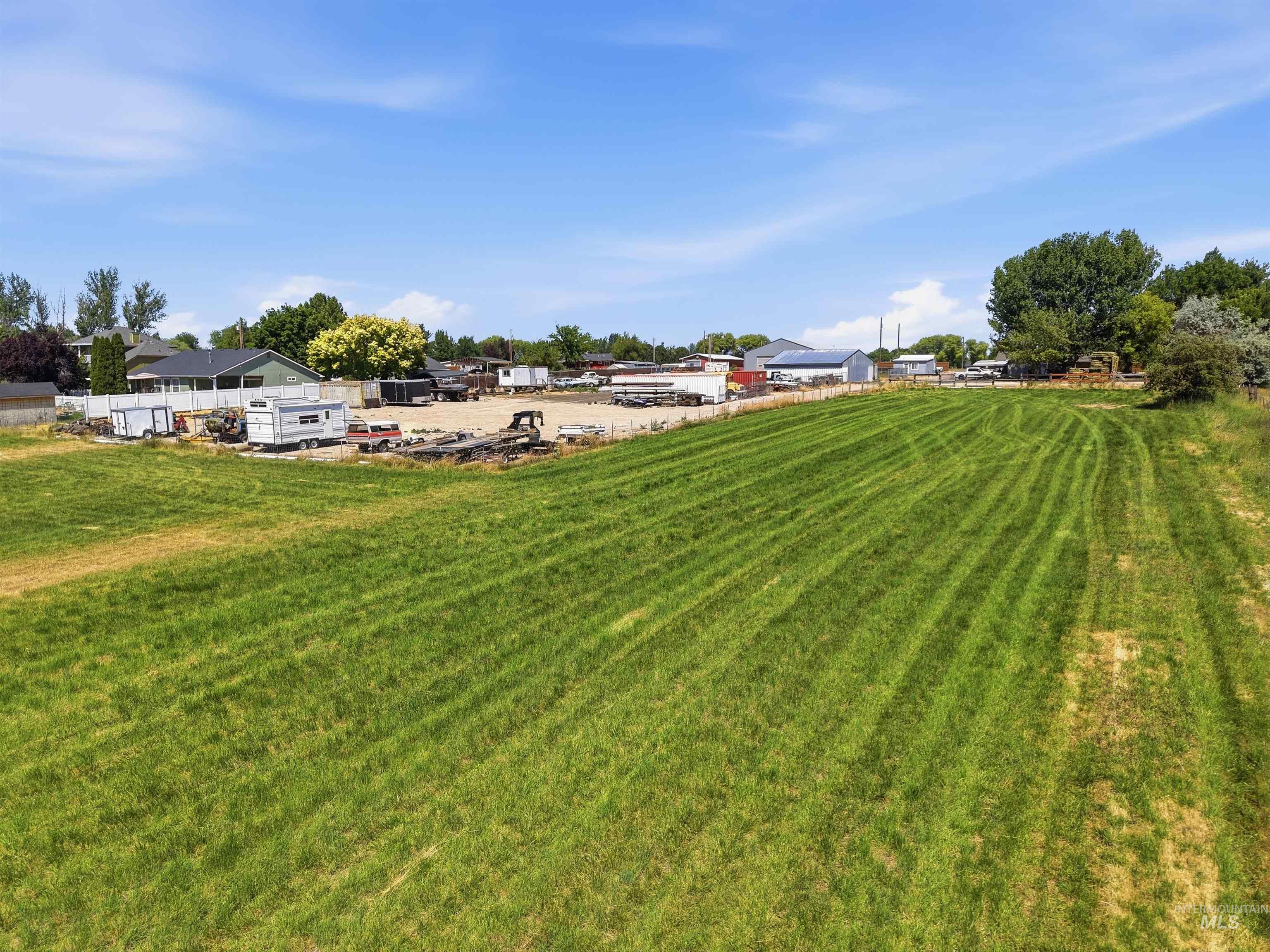 79 N Robinson Rd, Nampa, Idaho 83687, 4 Bedrooms, 2 Bathrooms, Residential For Sale, Price $1,400,000, 98990973
