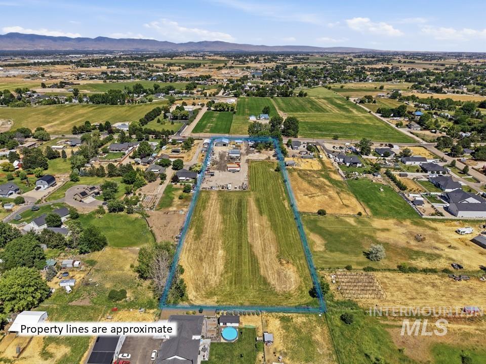 79 N Robinson Rd, Nampa, Idaho 83687, 4 Bedrooms, 2 Bathrooms, Residential For Sale, Price $1,400,000, 98990973