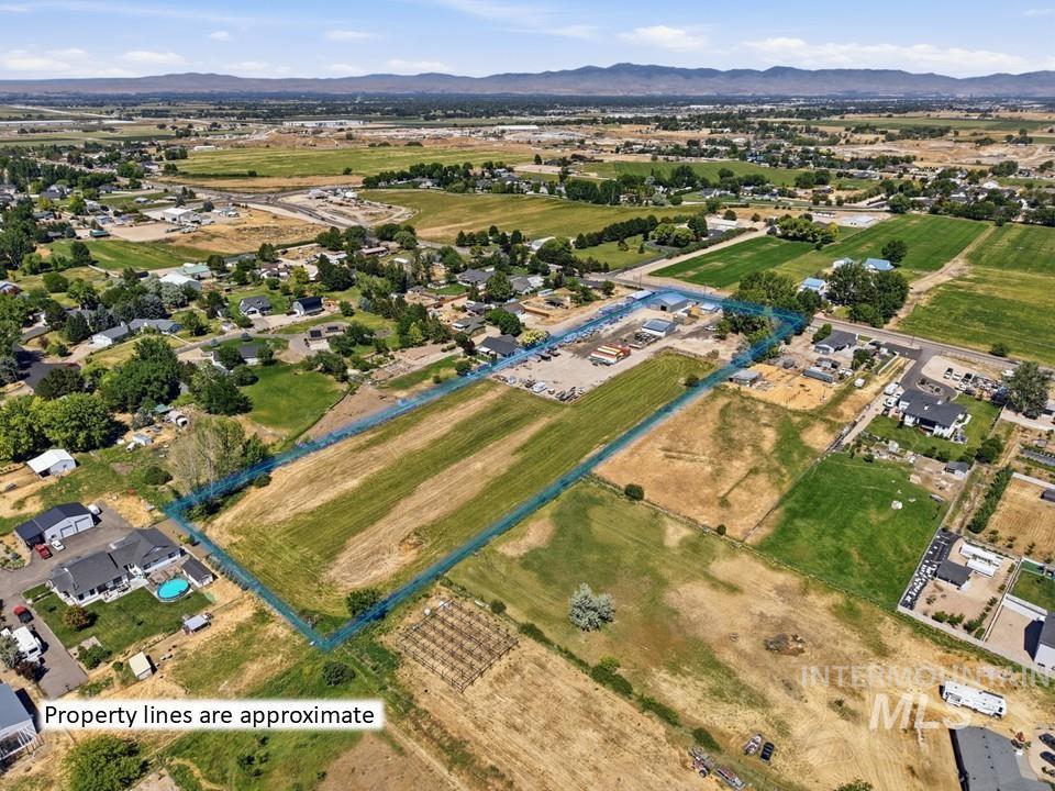 79 N Robinson Rd, Nampa, Idaho 83687, 4 Bedrooms, 2 Bathrooms, Residential For Sale, Price $1,400,000, 98990973