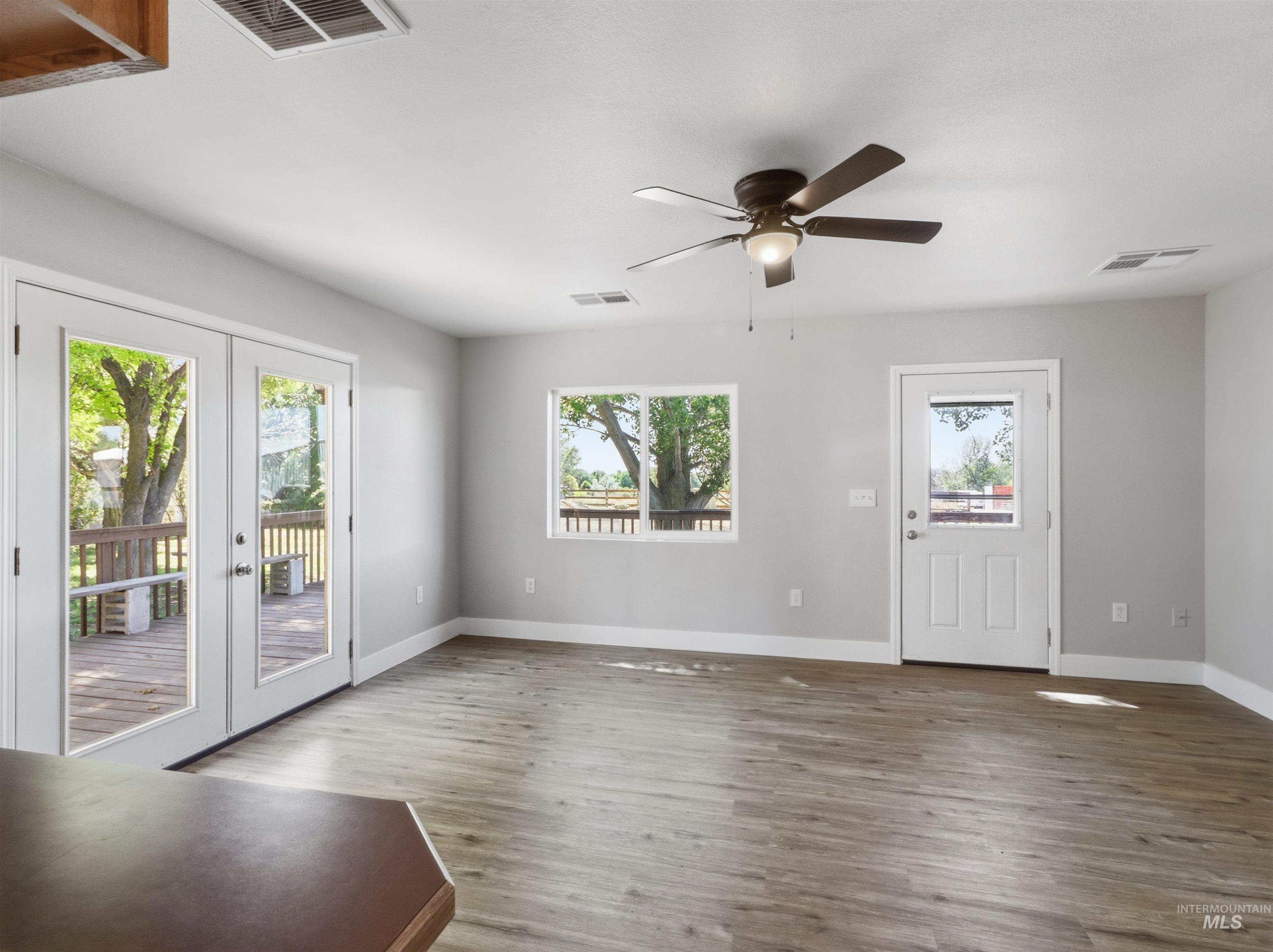 79 N Robinson Rd, Nampa, Idaho 83687, 4 Bedrooms, 2 Bathrooms, Residential For Sale, Price $1,400,000, 98990973
