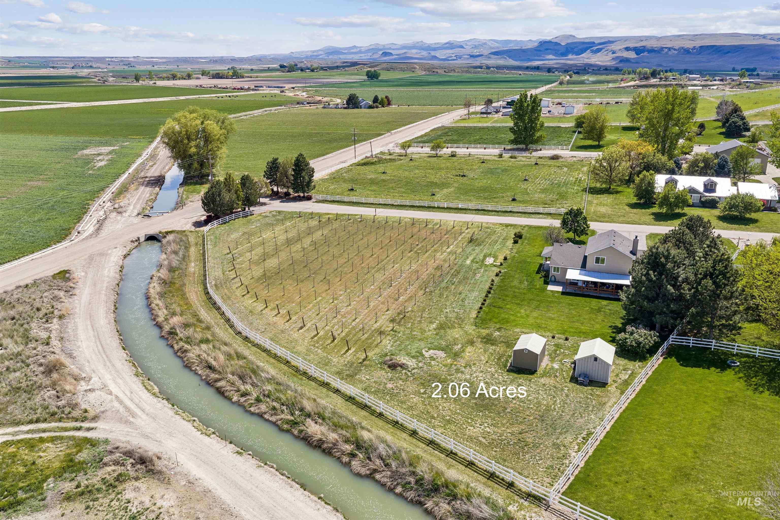 6026 Whispering Hills Dr, Marsing, Idaho 83639, 3 Bedrooms, 2.5 Bathrooms, Residential For Sale, Price $635,000,MLS 98990975