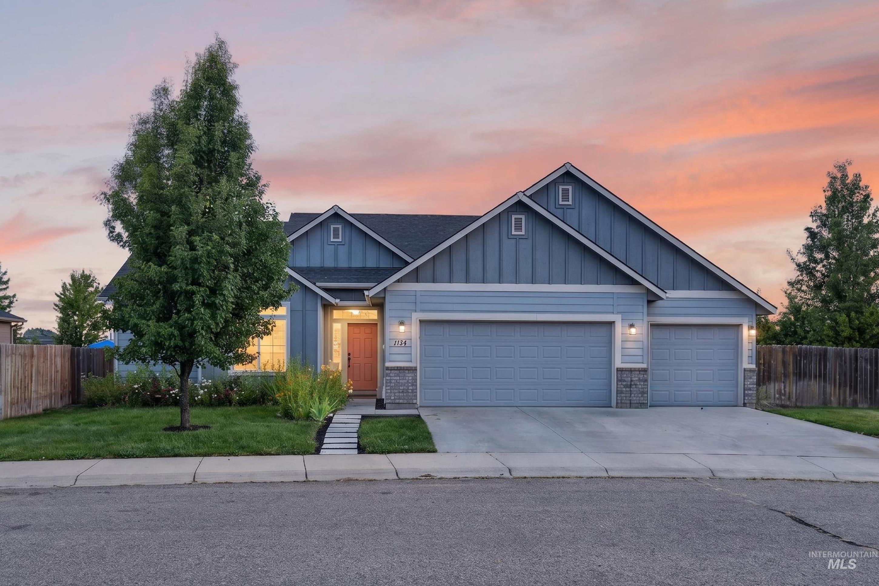 1134 Rutherglen St, Kuna, Idaho 83634, 4 Bedrooms, 2 Bathrooms, Residential For Sale, Price $498,888,MLS 98990976