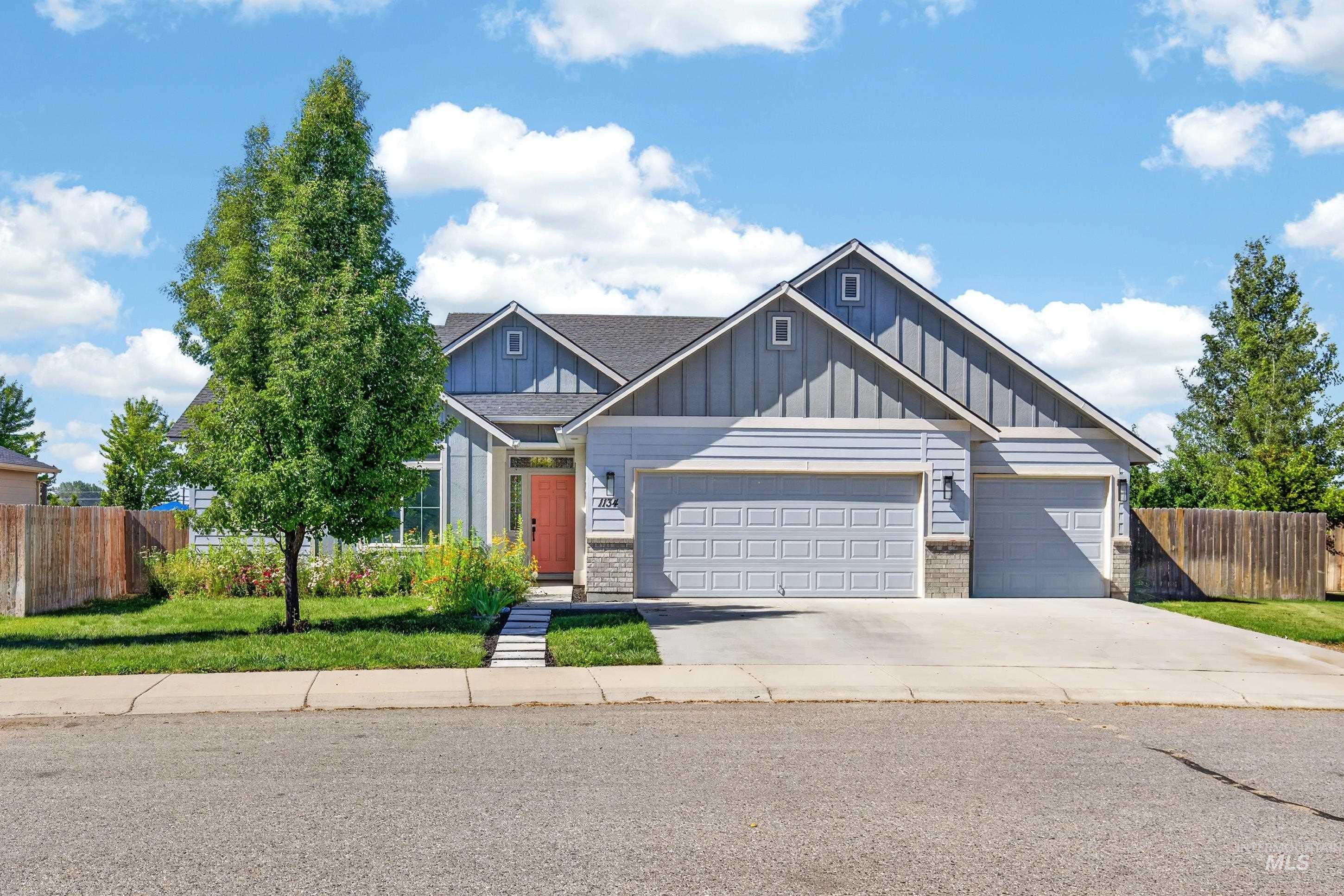 1134 Rutherglen St, Kuna, Idaho 83634, 4 Bedrooms, 2 Bathrooms, Residential For Sale, Price $498,888,MLS 98990976