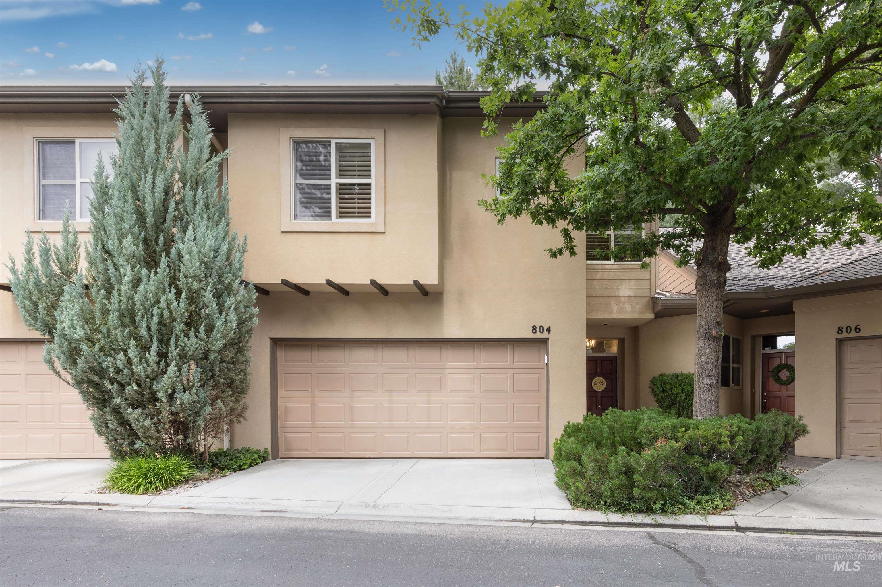 804 E Riverpark Ln, Boise, Idaho 83706, 2 Bedrooms, 2.5 Bathrooms, Residential For Sale, Price $650,000,MLS 98990979