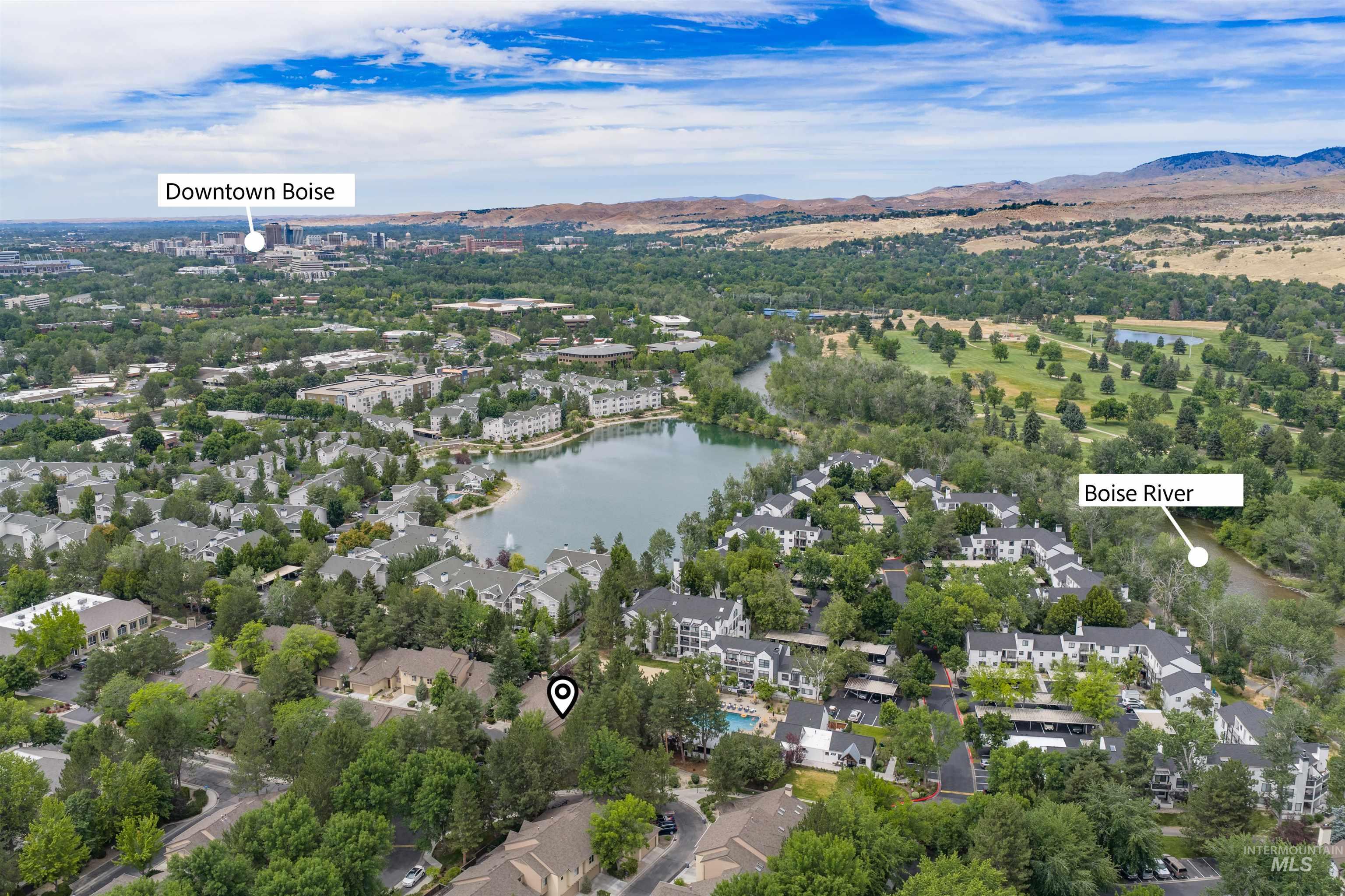804 E Riverpark Ln, Boise, Idaho 83706, 2 Bedrooms, 2.5 Bathrooms, Residential For Sale, Price $650,000,MLS 98990979