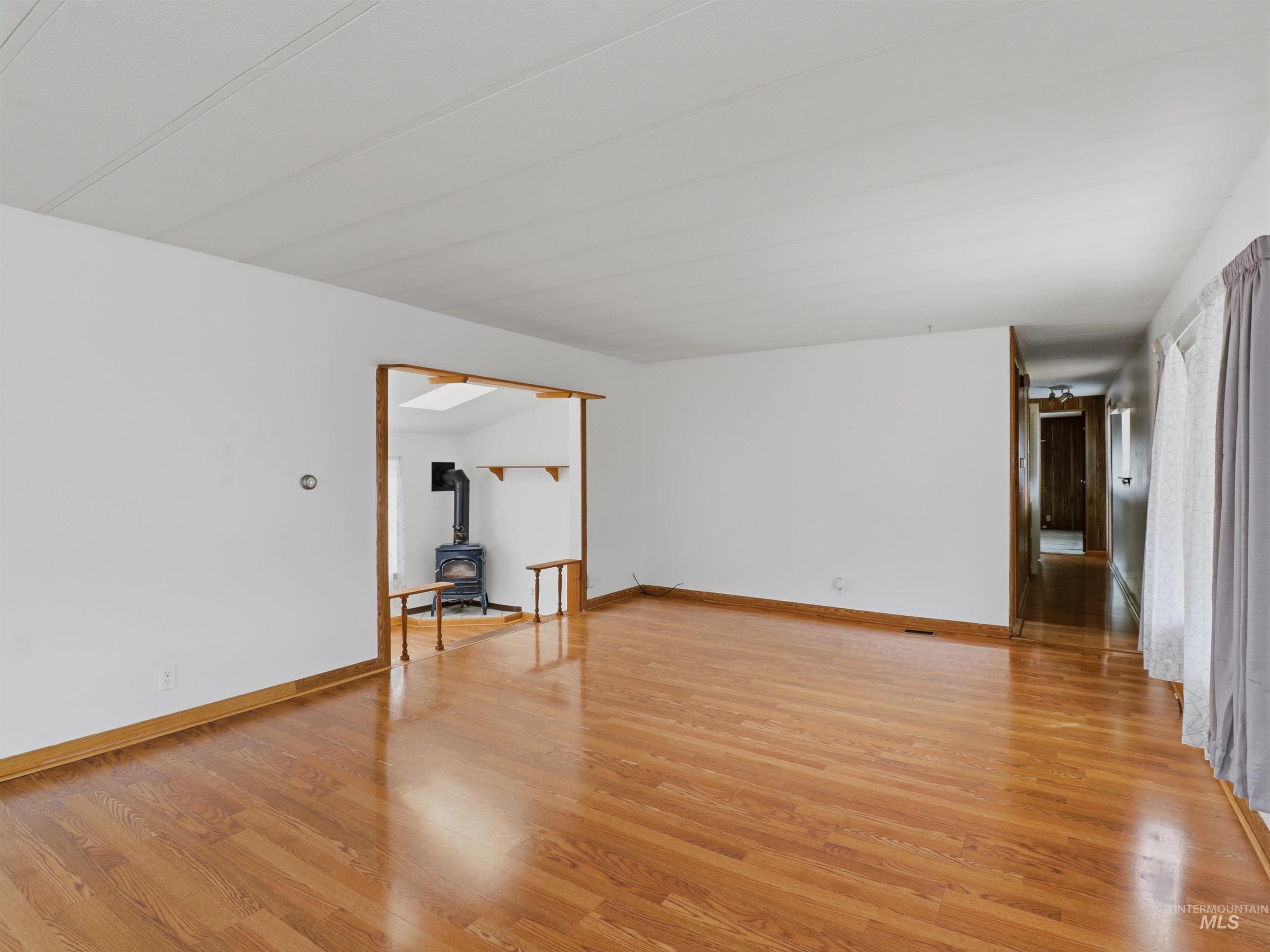 5615 E Woodcross Dr, Boise, Idaho 83716, 2 Bedrooms, 1 Bathroom, Residential For Sale, Price $229,900, 98990980