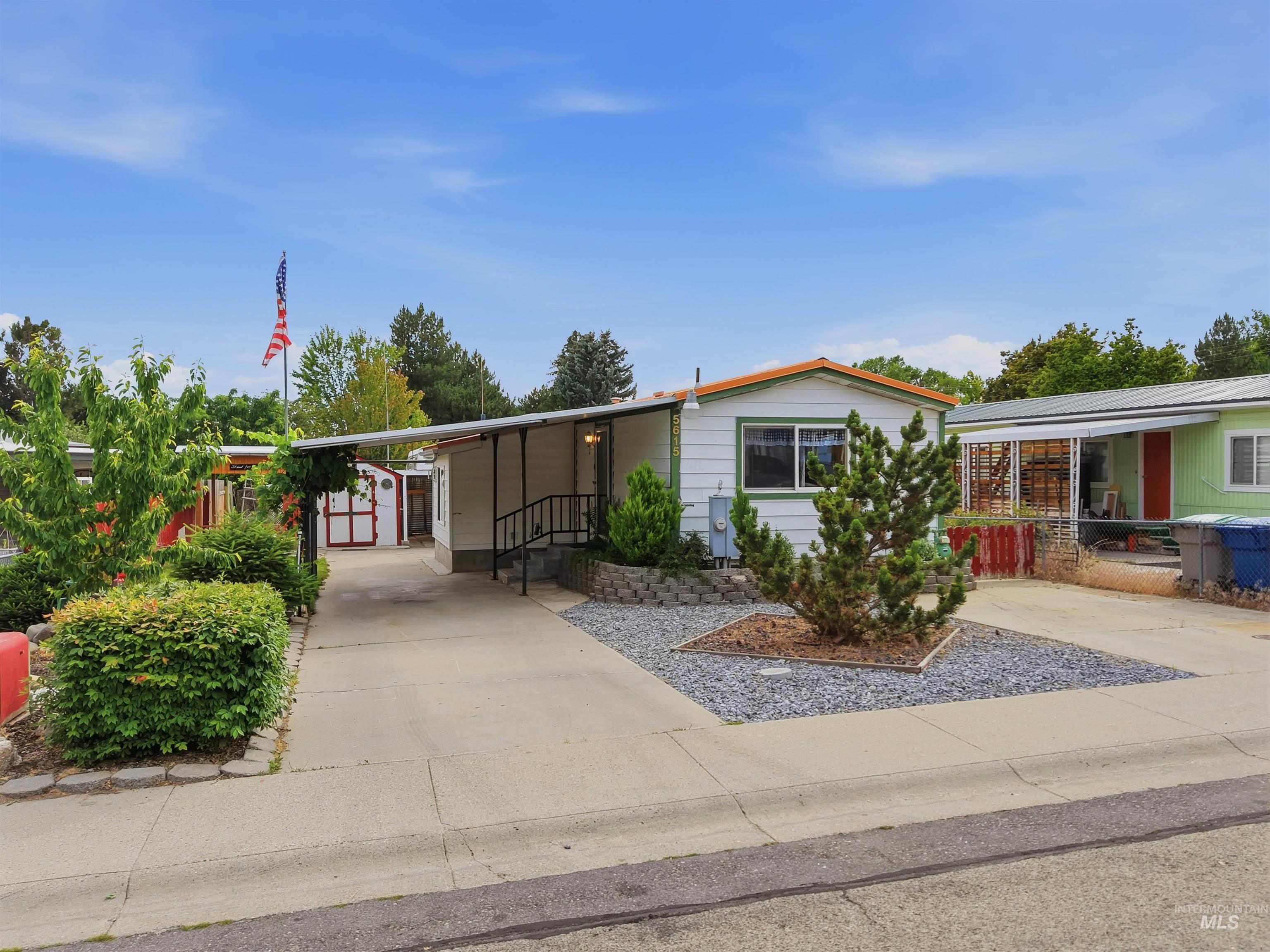 5615 E Woodcross Dr, Boise, Idaho 83716, 2 Bedrooms, 1 Bathroom, Residential For Sale, Price $229,900, 98990980