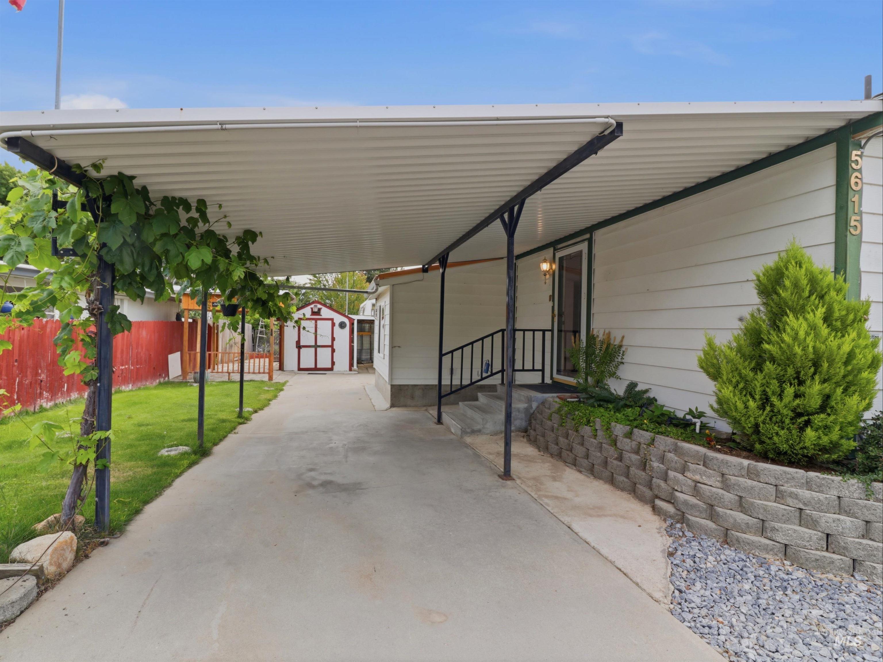 5615 E Woodcross Dr, Boise, Idaho 83716, 2 Bedrooms, 1 Bathroom, Residential For Sale, Price $229,900, 98990980