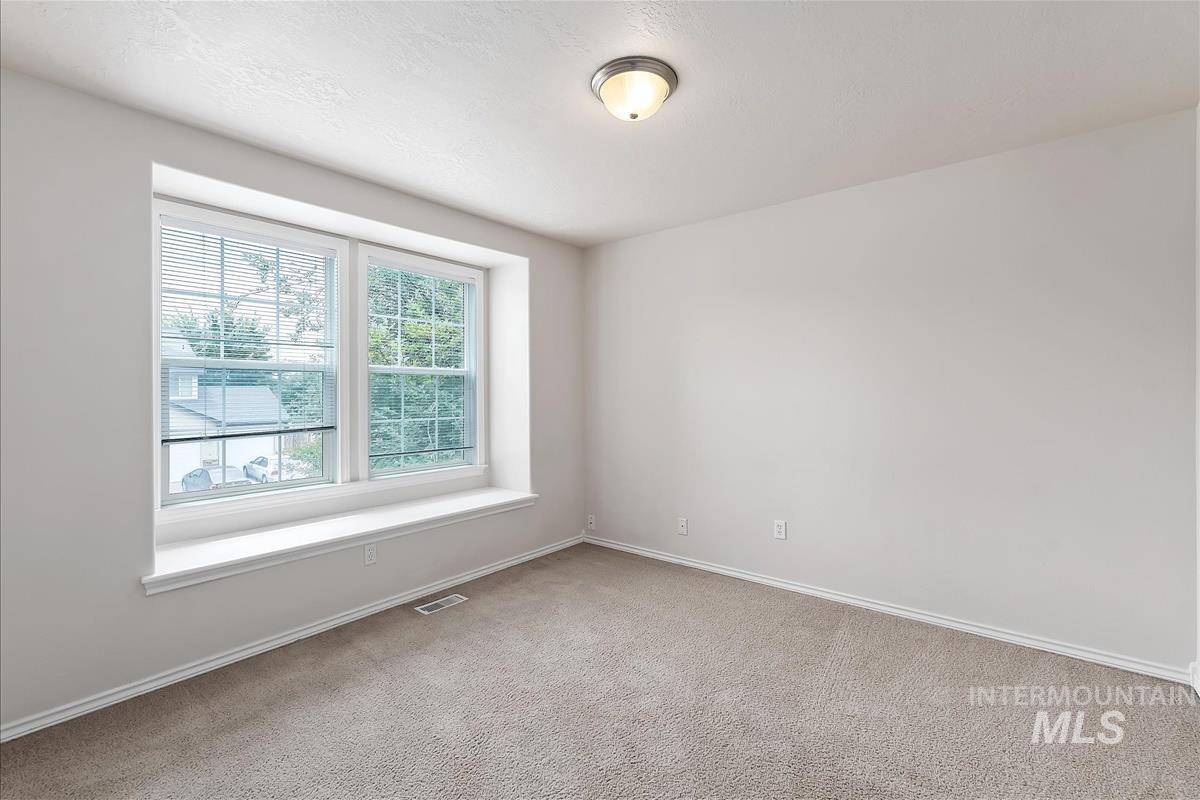 2080 W Sage Springs Ct, Meridian, Idaho 83642, 3 Bedrooms, 2.5 Bathrooms, Residential For Sale, Price $499,999,MLS 98990986