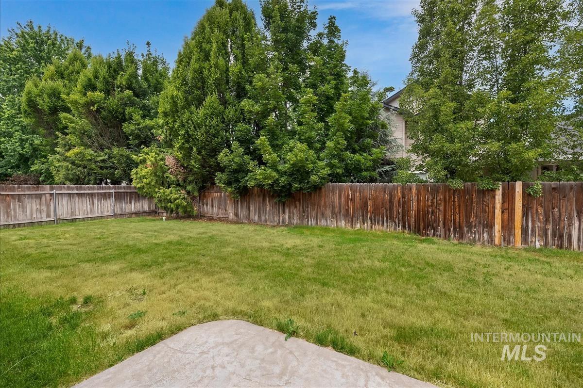 2080 W Sage Springs Ct, Meridian, Idaho 83642, 3 Bedrooms, 2.5 Bathrooms, Residential For Sale, Price $499,999,MLS 98990986