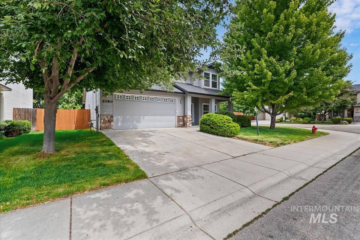 2080 W Sage Springs Ct, Meridian, Idaho 83642, 3 Bedrooms, 2.5 Bathrooms, Residential For Sale, Price $499,999,MLS 98990986