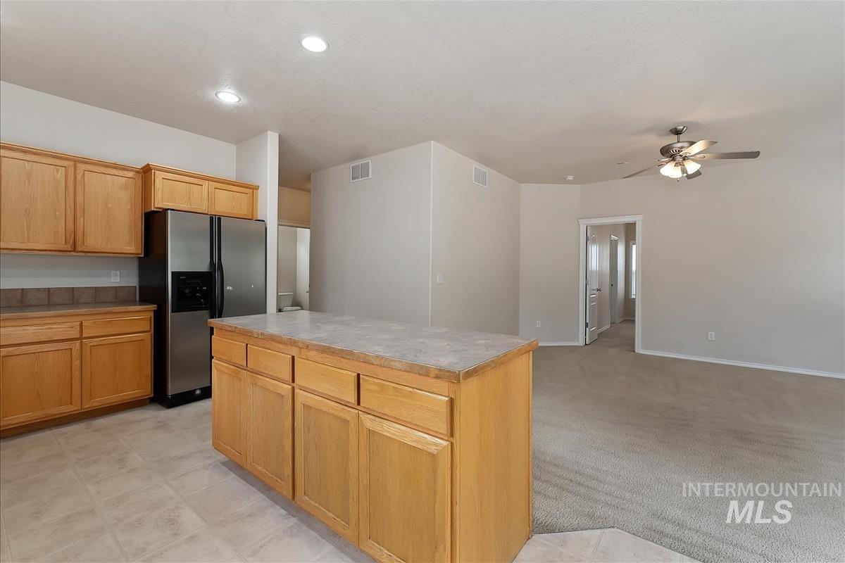 2080 W Sage Springs Ct, Meridian, Idaho 83642, 3 Bedrooms, 2.5 Bathrooms, Residential For Sale, Price $499,999,MLS 98990986