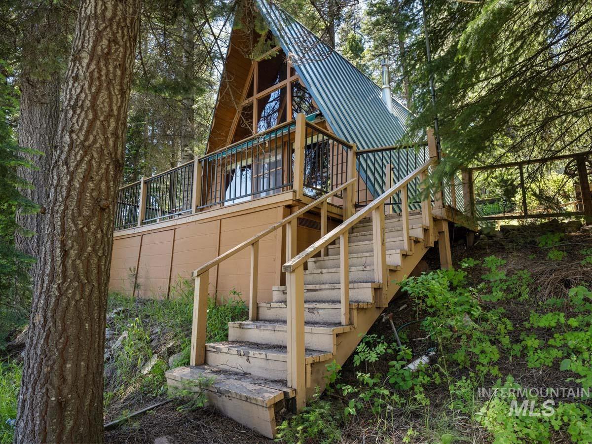 3 Lyons Lane, Smiths Ferry, Idaho 83611, 1 Bedroom, 1 Bathroom, Residential For Sale, Price $275,900, 98990987
