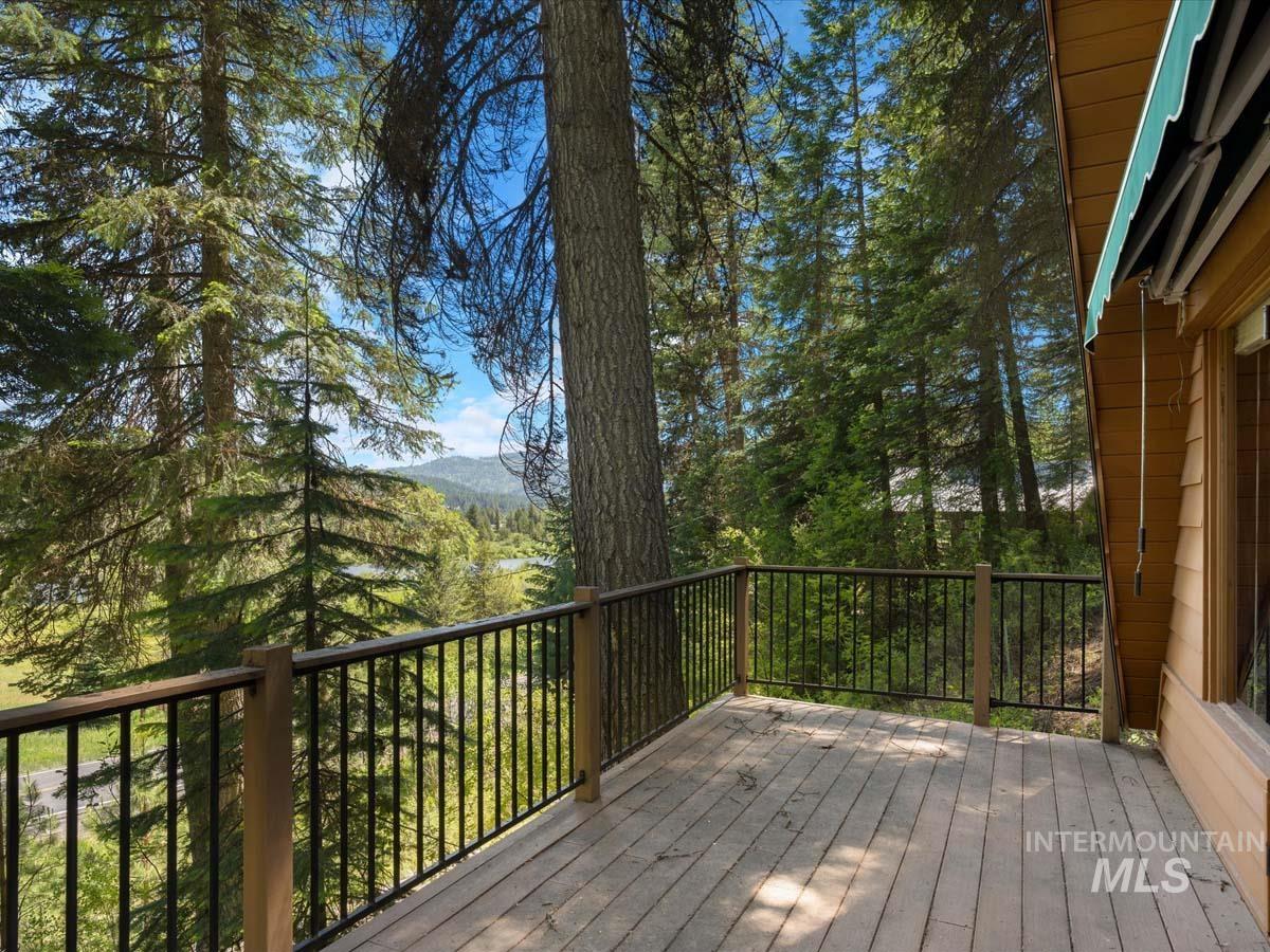 3 Lyons Lane, Smiths Ferry, Idaho 83611, 1 Bedroom, 1 Bathroom, Residential For Sale, Price $275,900, 98990987