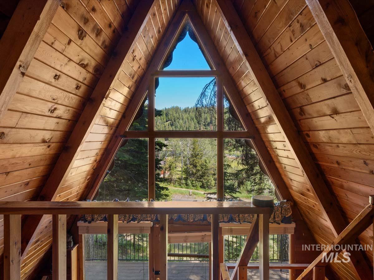 3 Lyons Lane, Smiths Ferry, Idaho 83611, 1 Bedroom, 1 Bathroom, Residential For Sale, Price $275,900, 98990987