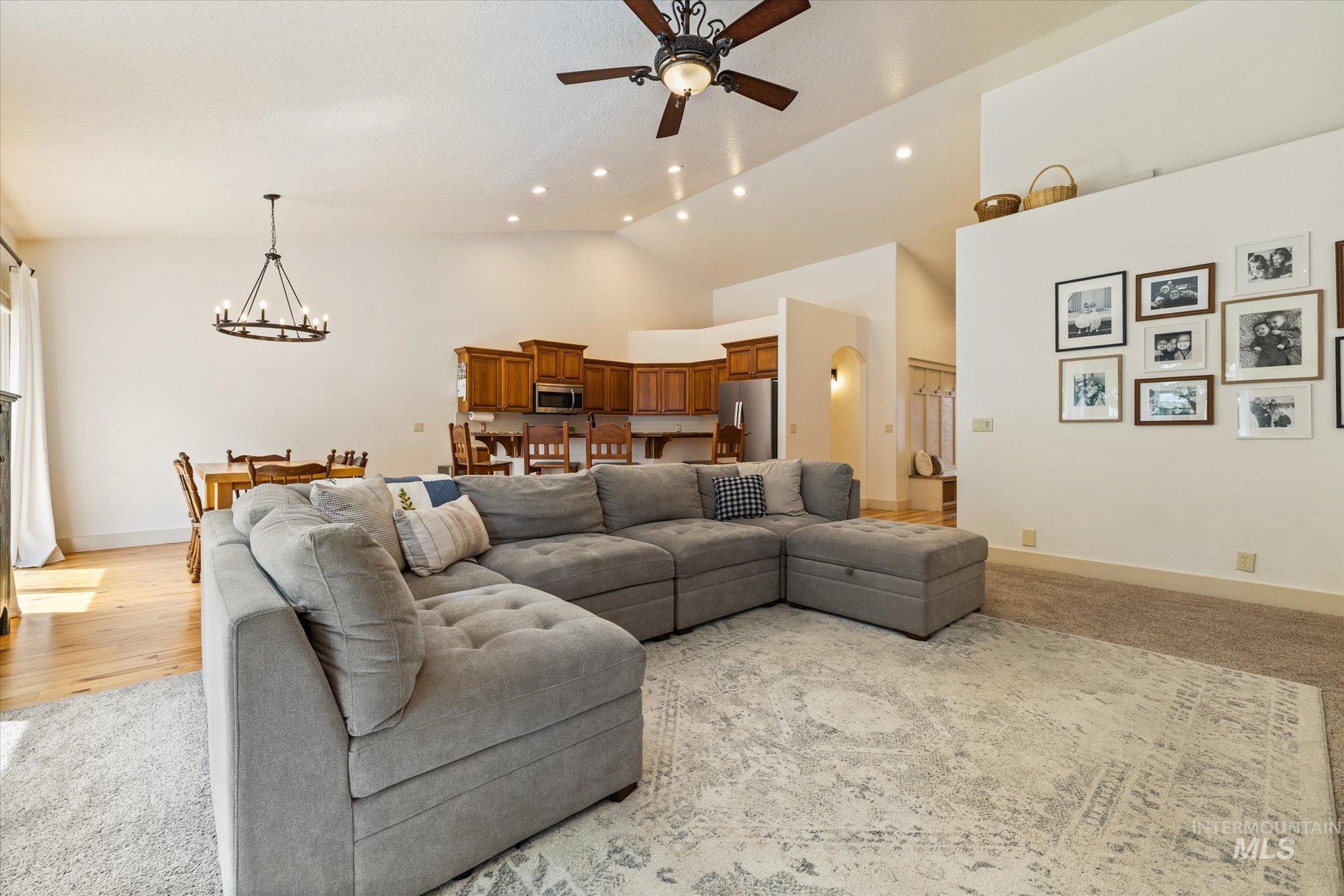 3846 S Montague, Meridian, Idaho 83642, 4 Bedrooms, 3 Bathrooms, Residential For Sale, Price $699,900, 98990988