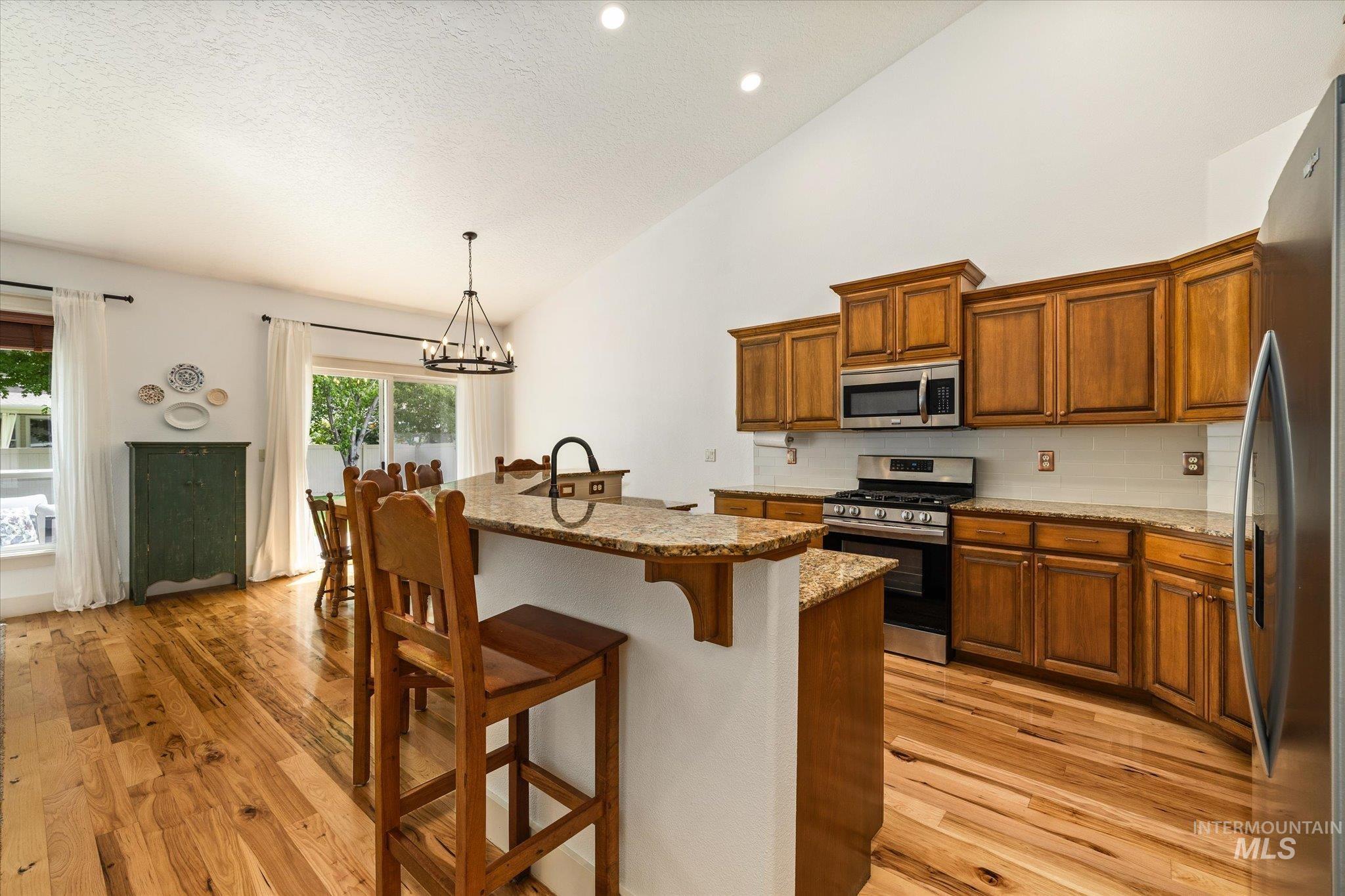 3846 S Montague, Meridian, Idaho 83642, 4 Bedrooms, 3 Bathrooms, Residential For Sale, Price $699,900, 98990988