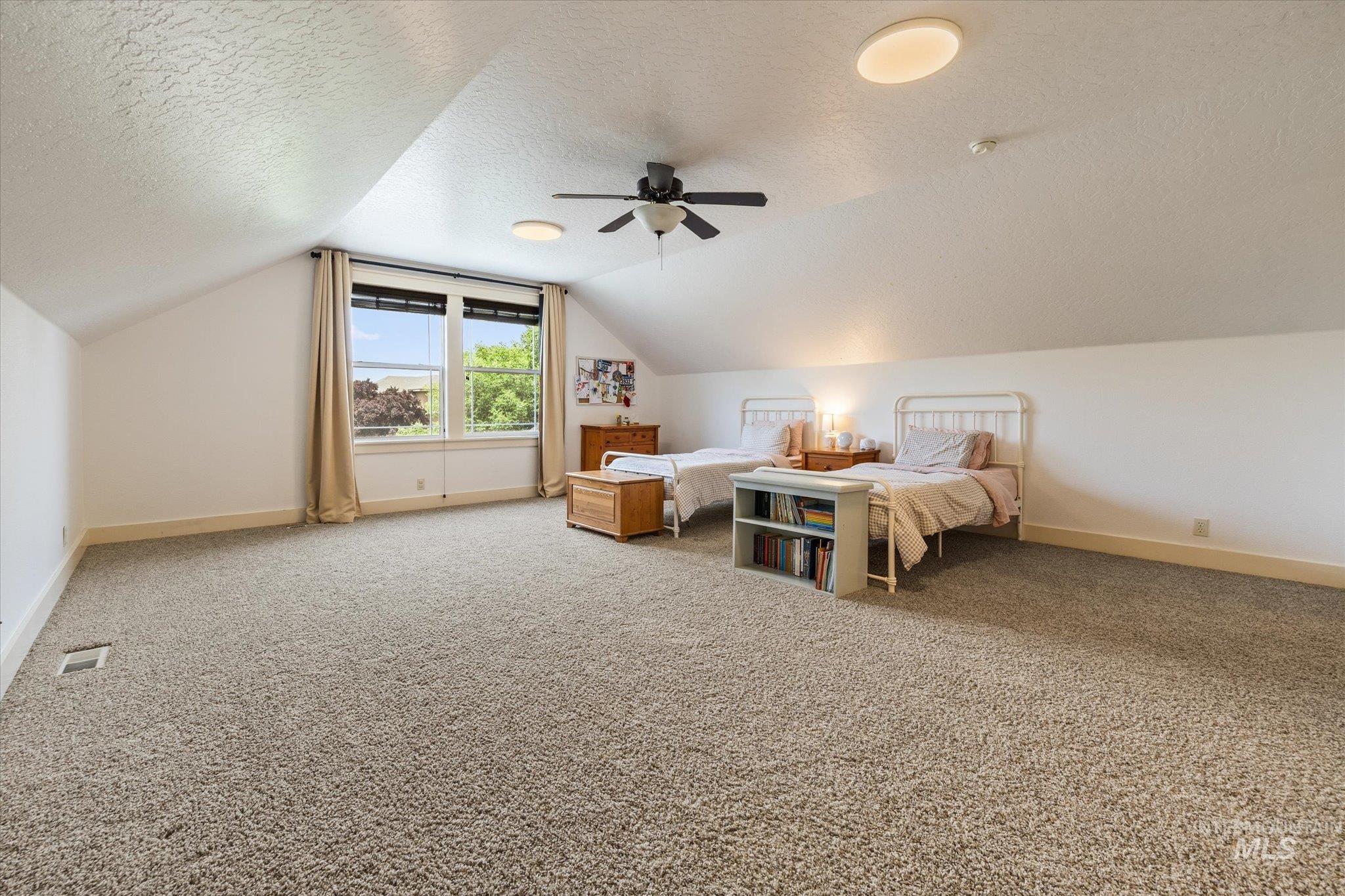 3846 S Montague, Meridian, Idaho 83642, 4 Bedrooms, 3 Bathrooms, Residential For Sale, Price $699,900, 98990988