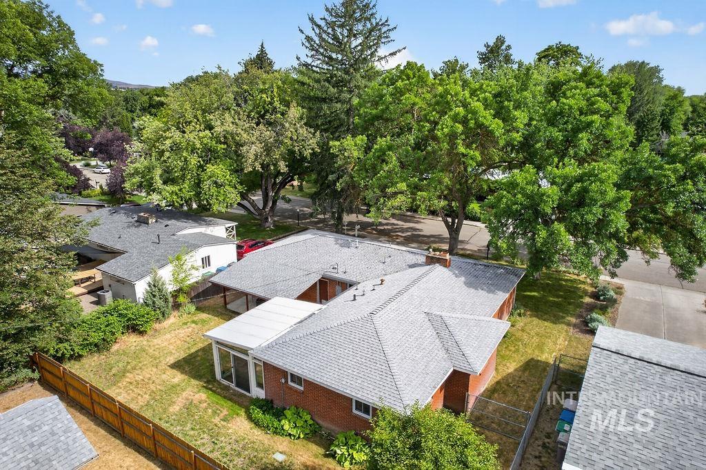 3324 Tucker, Boise, Idaho 83703, 4 Bedrooms, 3 Bathrooms, Residential For Sale, Price $819,000, 98990989
