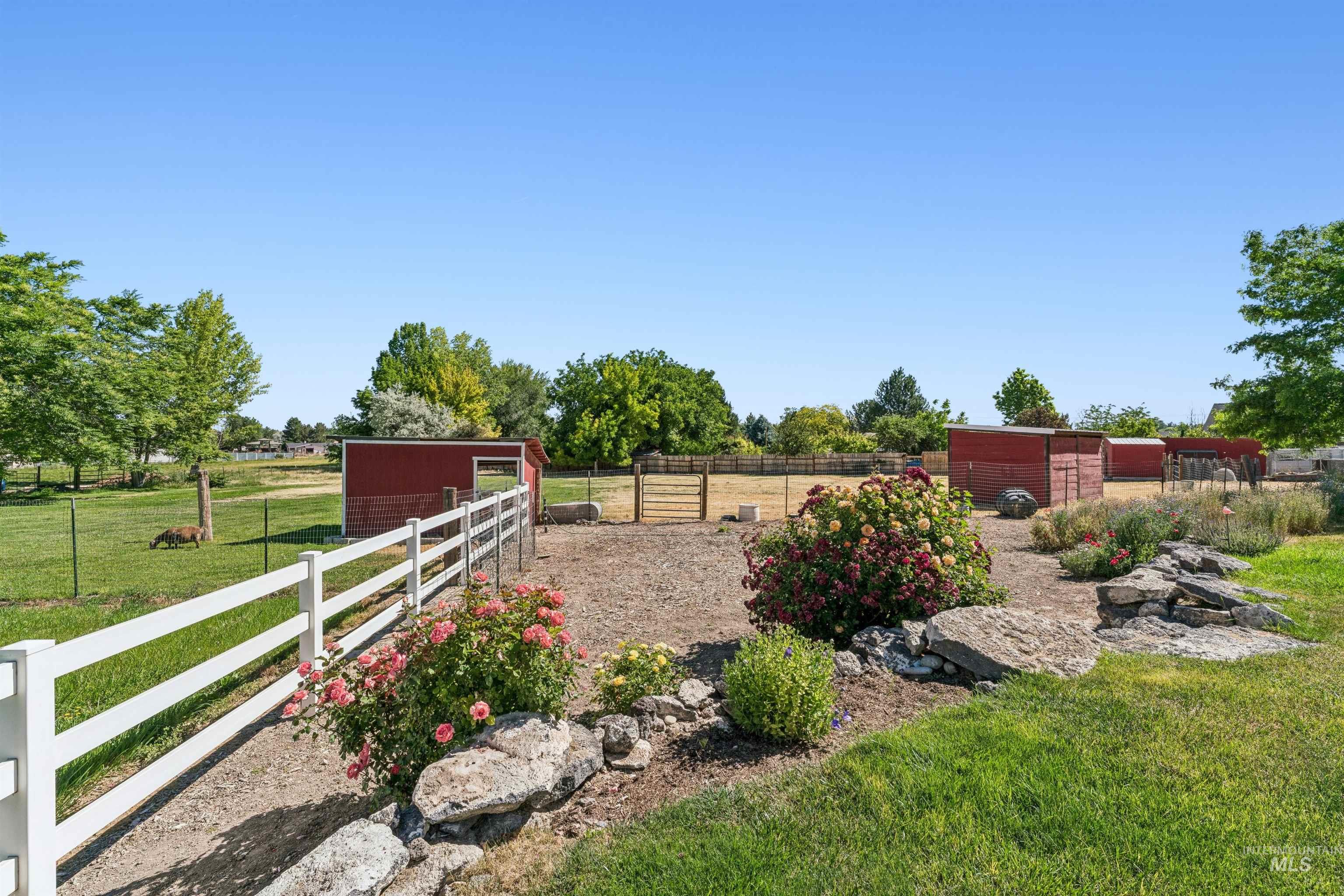 4220 Pleasant View, Nampa, Idaho 83686, 3 Bedrooms, 2.5 Bathrooms, Residential For Sale, Price $825,000, 98990990