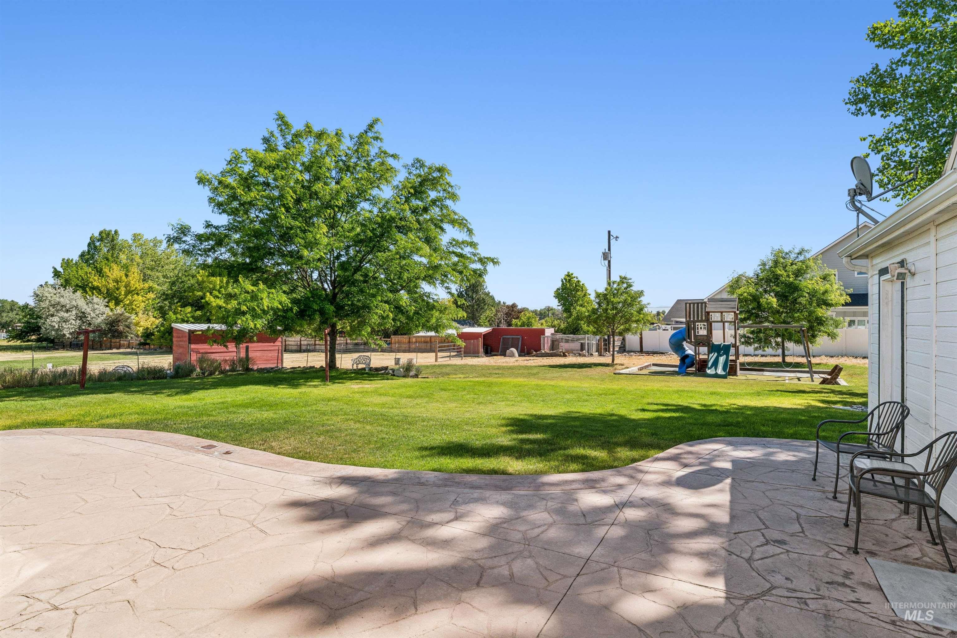 4220 Pleasant View, Nampa, Idaho 83686, 3 Bedrooms, 2.5 Bathrooms, Residential For Sale, Price $825,000, 98990990