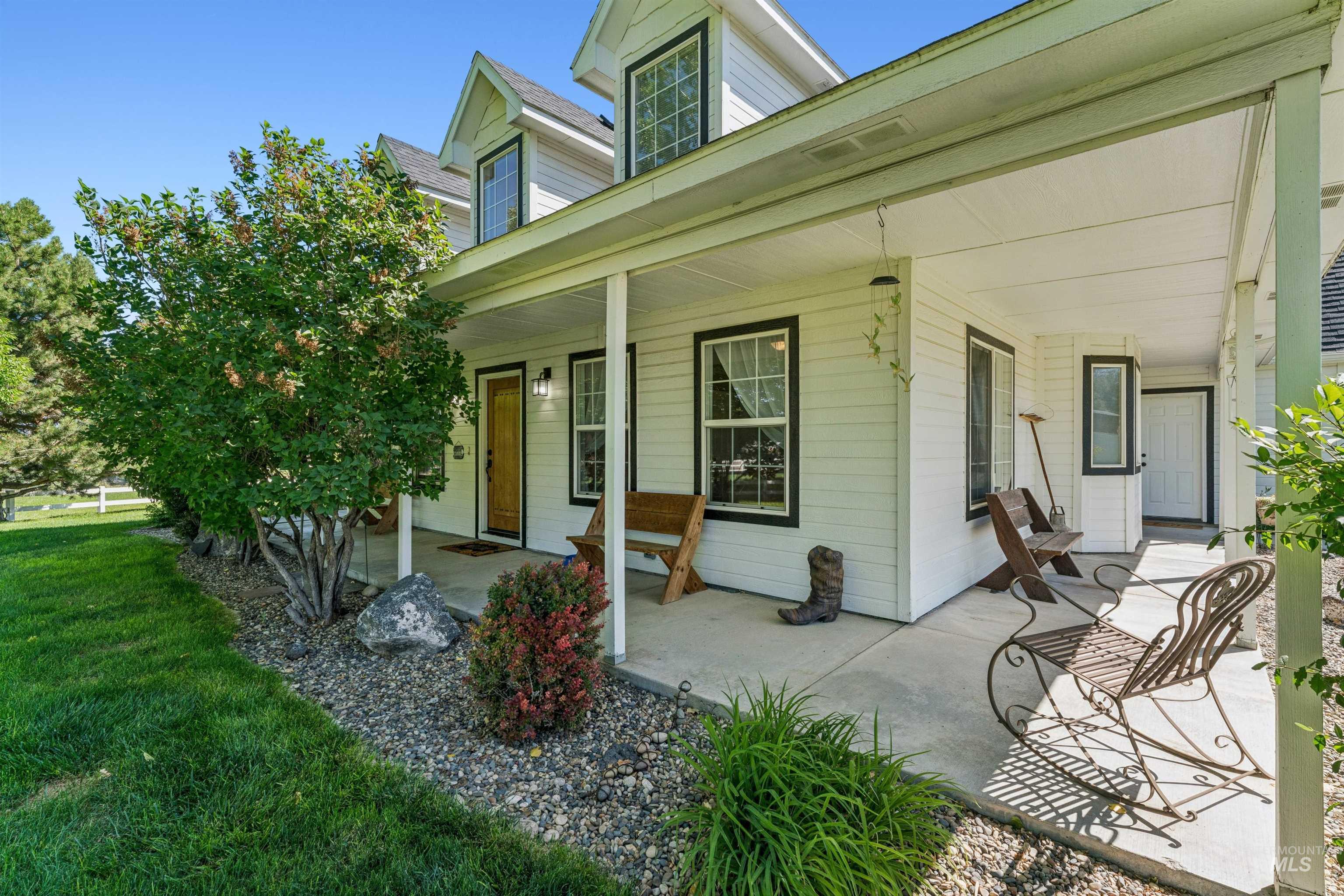 4220 Pleasant View, Nampa, Idaho 83686, 3 Bedrooms, 2.5 Bathrooms, Residential For Sale, Price $825,000, 98990990