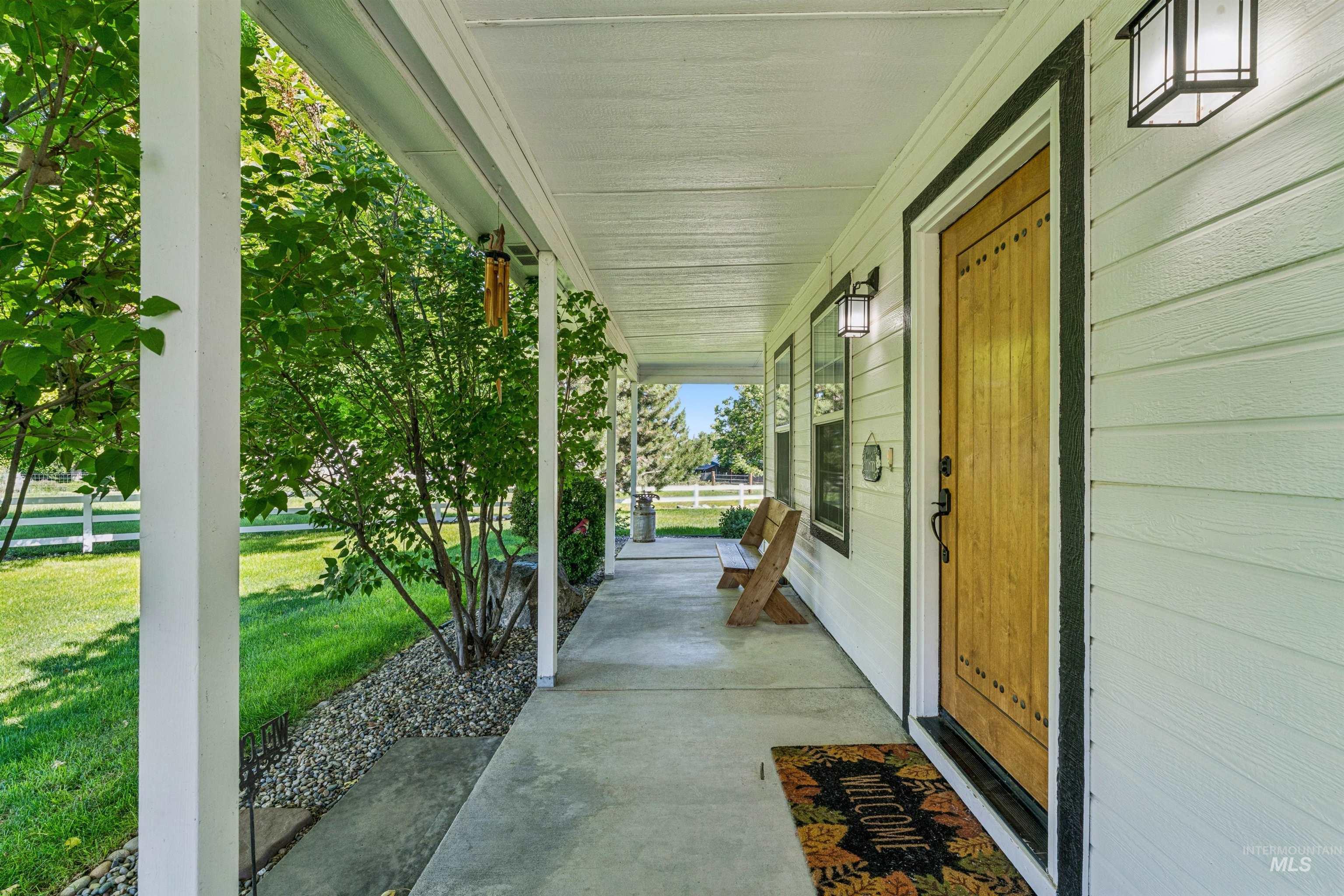 4220 Pleasant View, Nampa, Idaho 83686, 3 Bedrooms, 2.5 Bathrooms, Residential For Sale, Price $825,000, 98990990