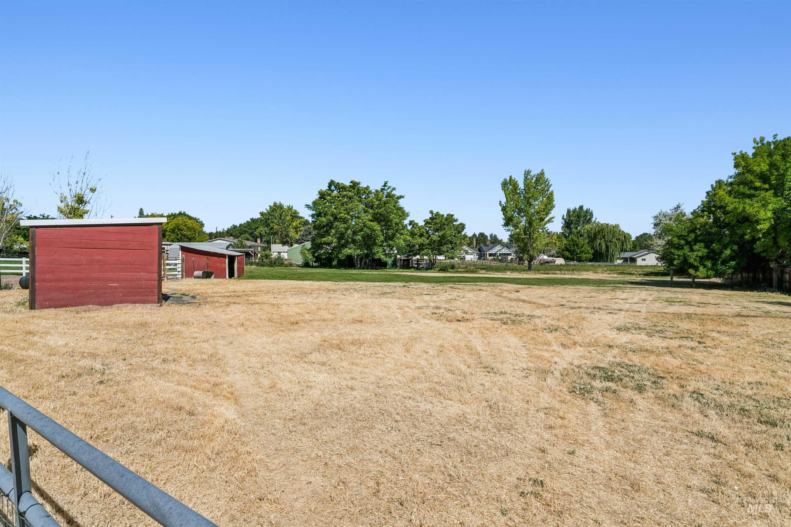 4220 Pleasant View, Nampa, Idaho 83686, 3 Bedrooms, 2.5 Bathrooms, Residential For Sale, Price $825,000, 98990990