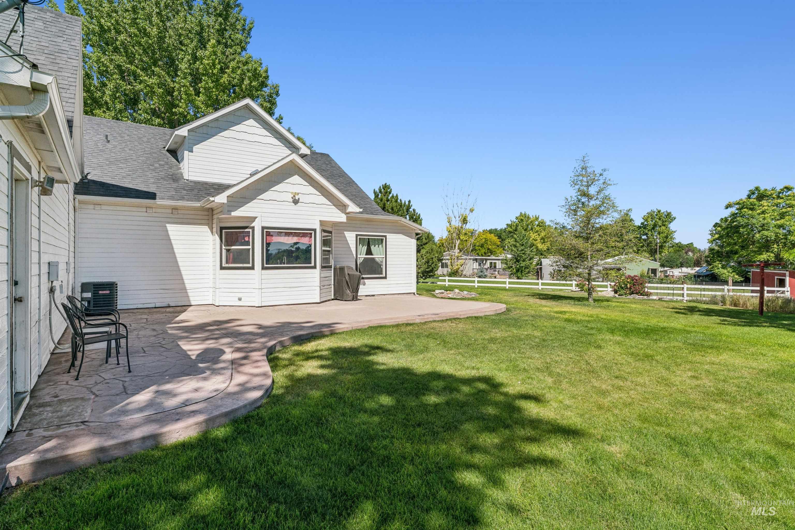 4220 Pleasant View, Nampa, Idaho 83686, 3 Bedrooms, 2.5 Bathrooms, Residential For Sale, Price $825,000, 98990990