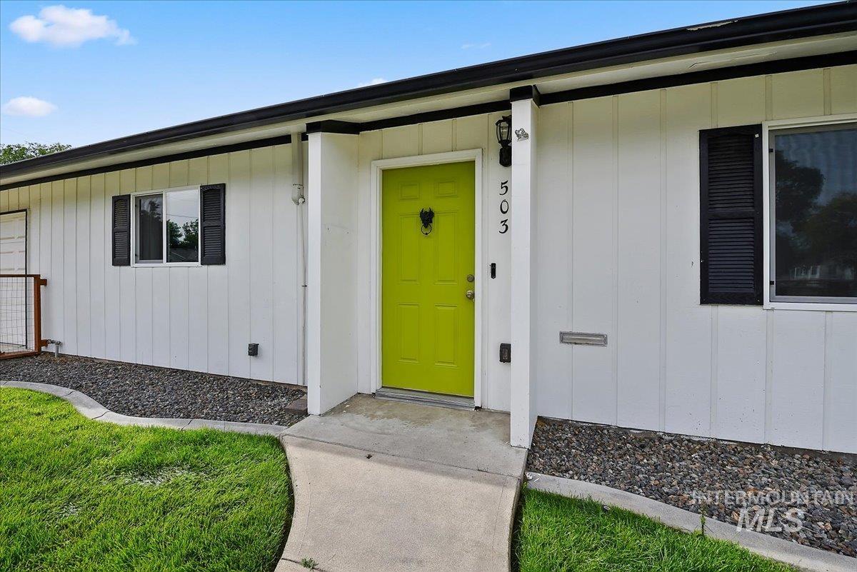 503 E Lincoln, Nampa, Idaho 83686, 3 Bedrooms, 1 Bathroom, Residential For Sale, Price $330,000, 98990991