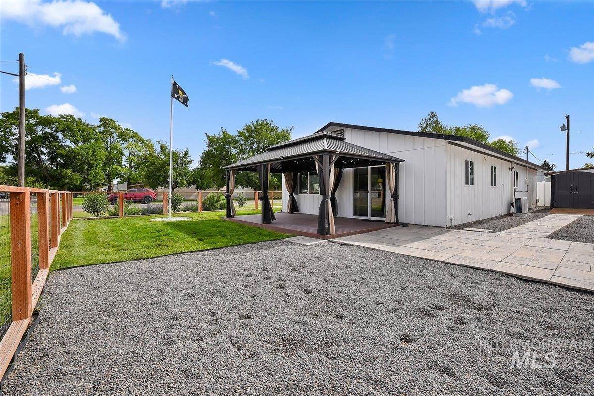 503 E Lincoln, Nampa, Idaho 83686, 3 Bedrooms, 1 Bathroom, Residential For Sale, Price $330,000, 98990991