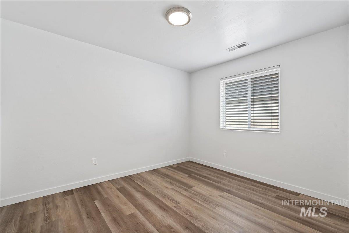 3023 W Silver River St, Meridian, Idaho 83646, 3 Bedrooms, 2 Bathrooms, Residential For Sale, Price $479,900,MLS 98990993