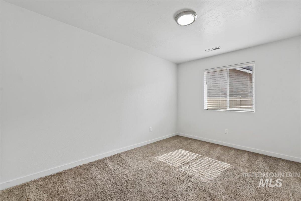 3023 W Silver River St, Meridian, Idaho 83646, 3 Bedrooms, 2 Bathrooms, Residential For Sale, Price $479,900,MLS 98990993