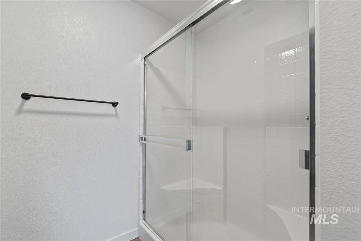 3023 W Silver River St, Meridian, Idaho 83646, 3 Bedrooms, 2 Bathrooms, Residential For Sale, Price $479,900,MLS 98990993